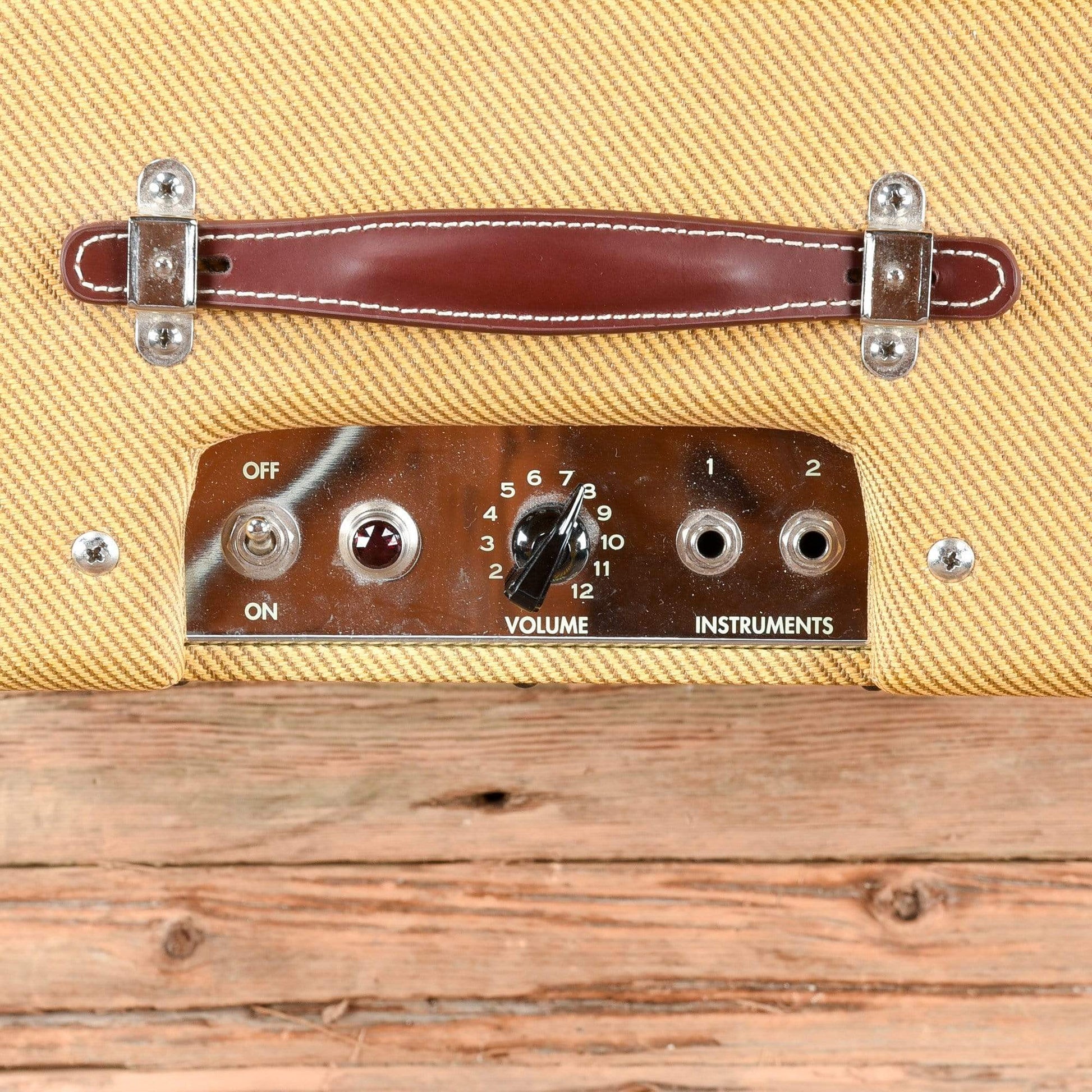 Fender '57 Tweed Custom Champ 5W 1x8 Combo  2017 Amps / Guitar Combos