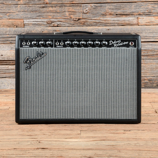 Fender '65 Deluxe Reverb Reissue w/Footswitch  2015 Amps / Guitar Combos