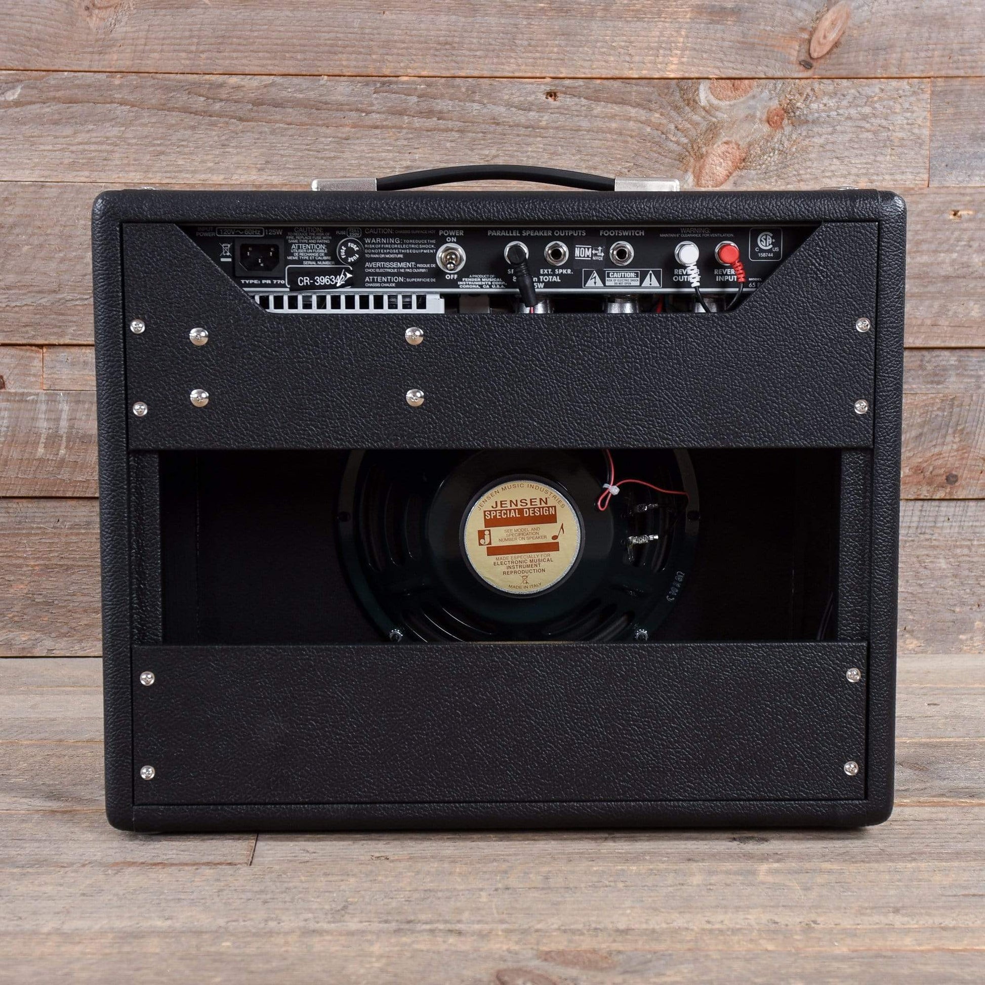 Fender '65 Princeton Reverb 15w 1x10 Combo Amps / Guitar Combos