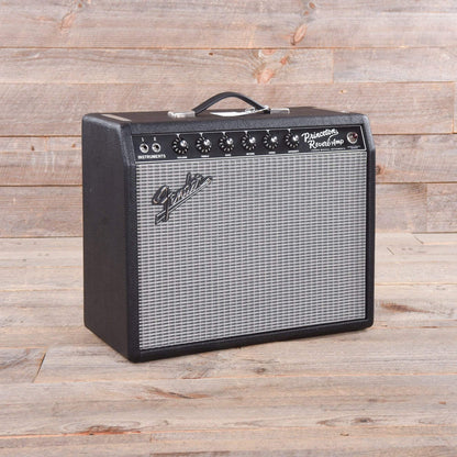 Fender '65 Princeton Reverb 15w 1x10 Combo Amps / Guitar Combos