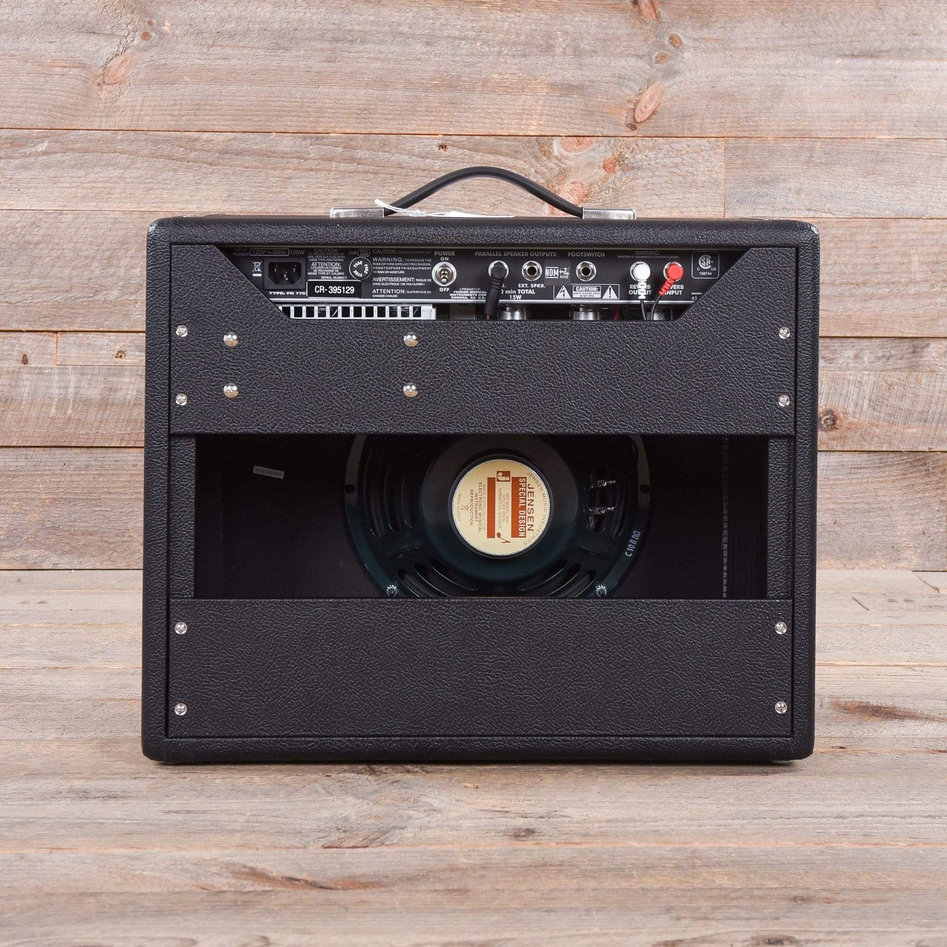 Fender '65 Princeton Reverb 15w 1x10 Combo Amps / Guitar Combos