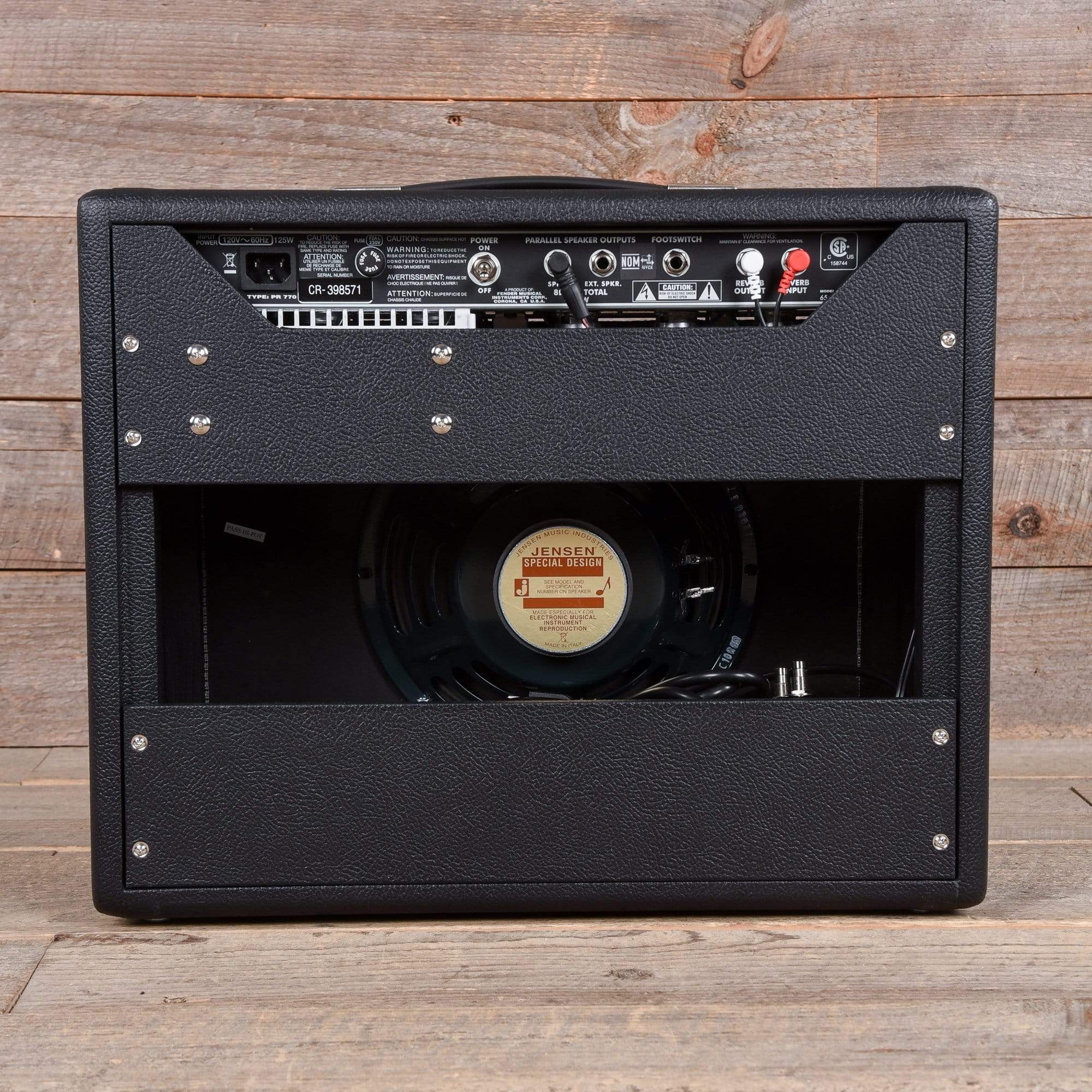 Fender '65 Princeton Reverb 15w 1x10 Combo Amps / Guitar Combos