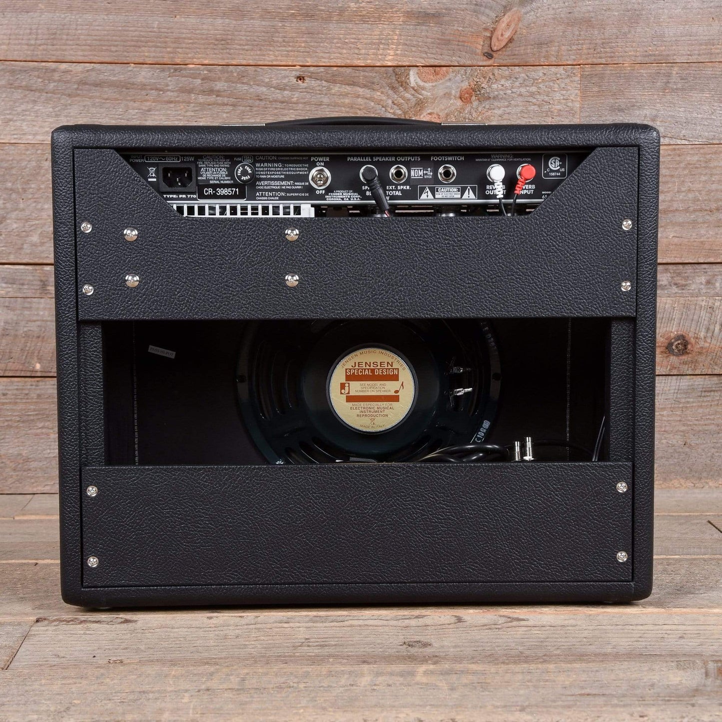 Fender '65 Princeton Reverb 15w 1x10 Combo Amps / Guitar Combos