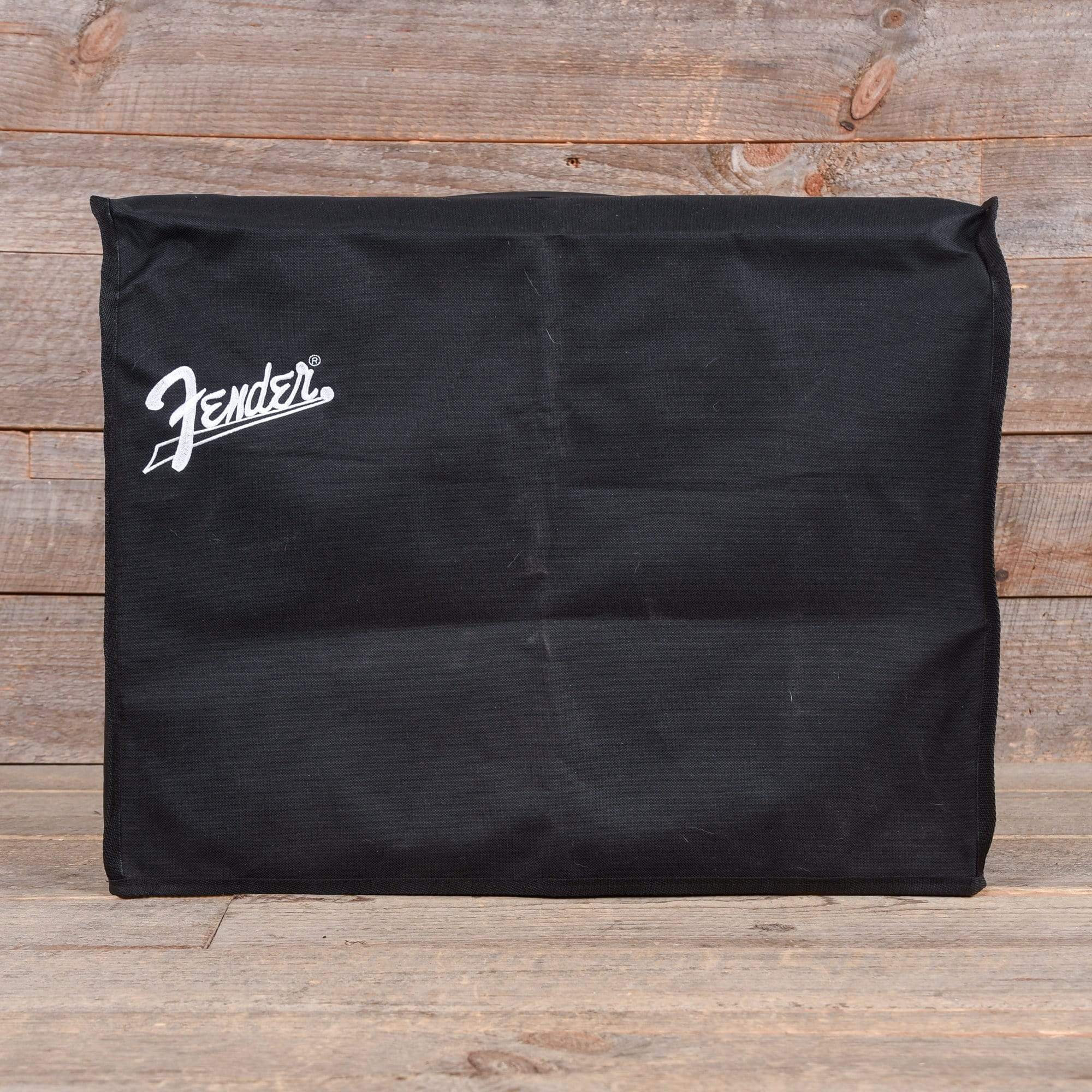 Fender '65 Princeton Reverb 15w 1x10 Combo Amps / Guitar Combos