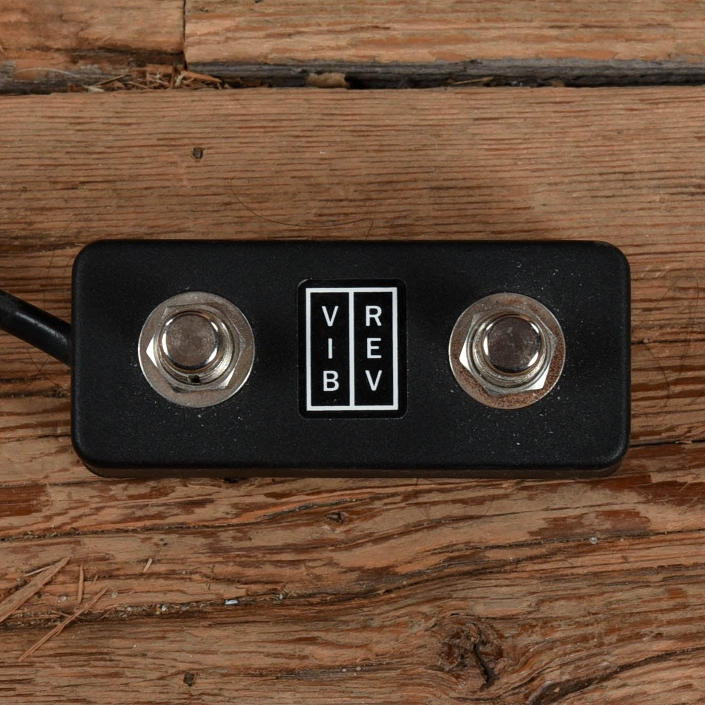 Fender '65 Twin Reverb Reissue 85-Watt 2x12" Guitar Combo  2002 Amps / Guitar Combos