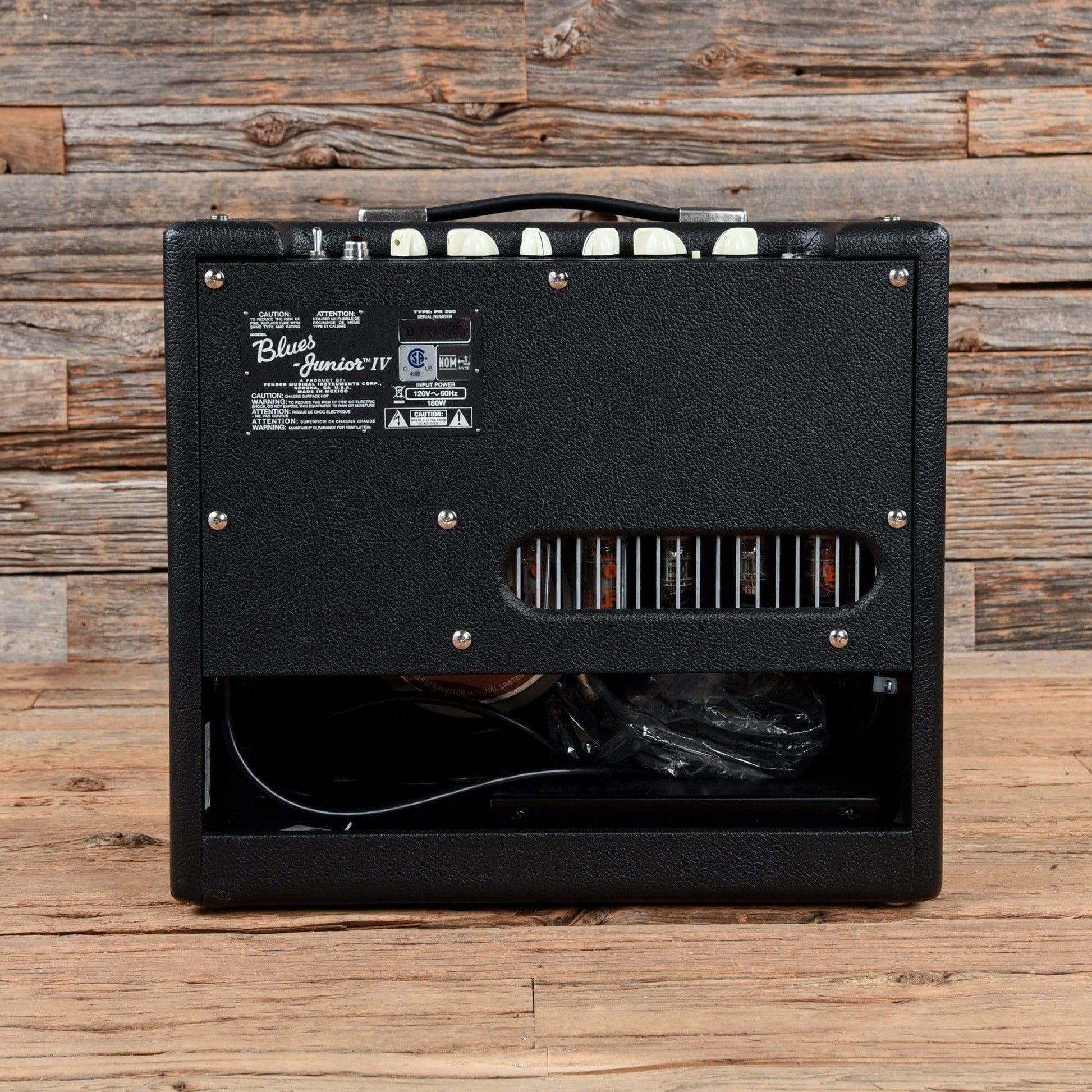 Fender Blues Junior IV 15w 1x12 Combo w/Footswitch  2019 Amps / Guitar Combos