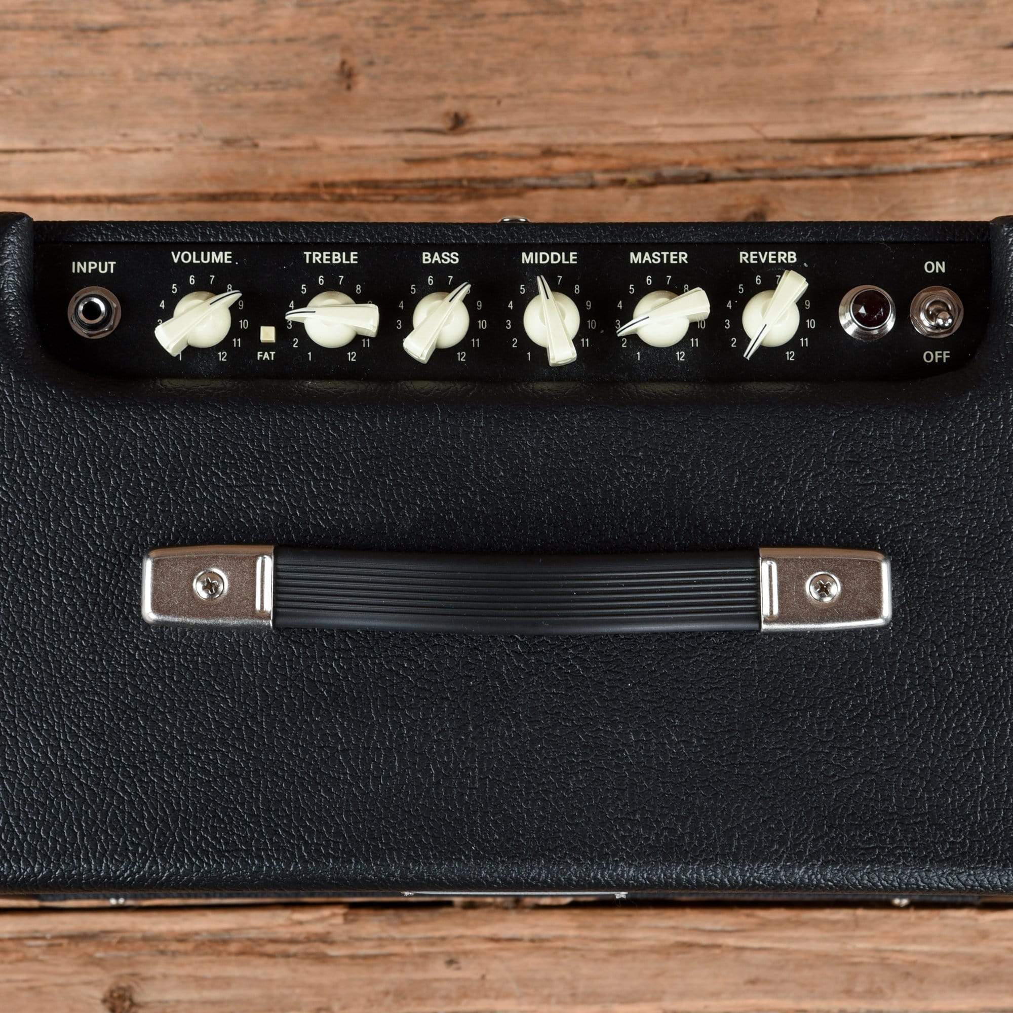 Fender Blues Junior IV 15w 1x12 Combo w/Footswitch  2019 Amps / Guitar Combos