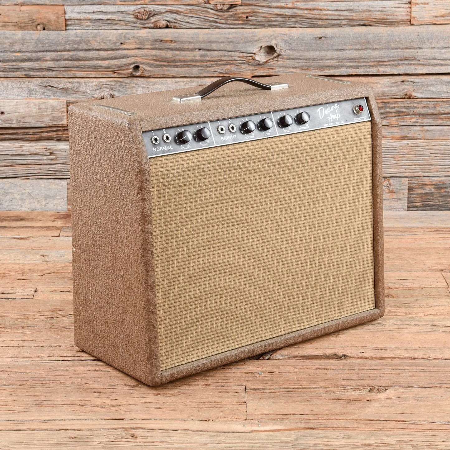 Fender Deluxe  1962 Amps / Guitar Combos