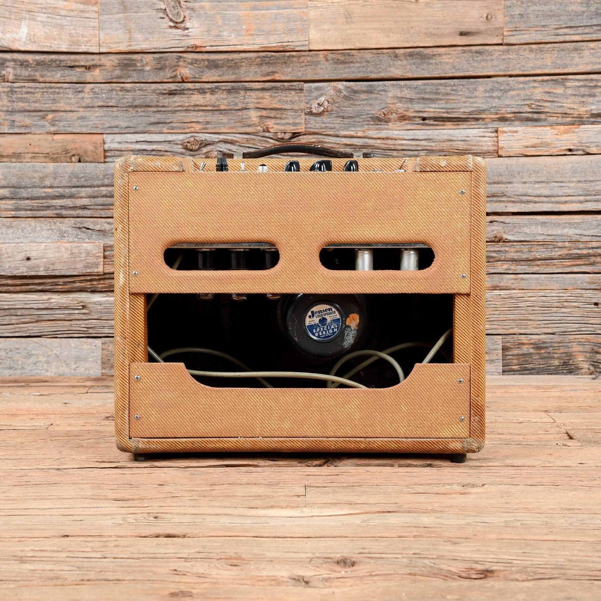 Fender Deluxe-Amp Tweed 1959 Amps / Guitar Combos