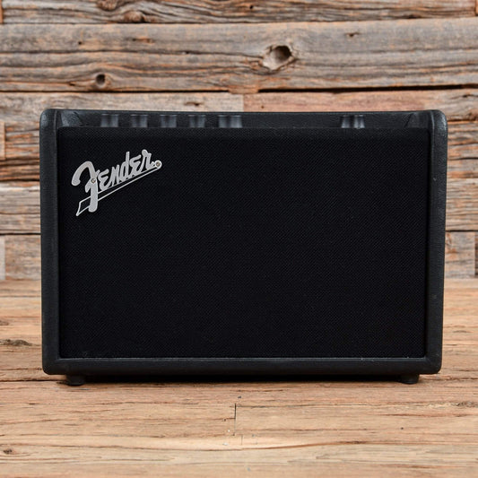 Fender Mustang GT 40 40-Watt 2x6.5" Modeling Guitar Combo Amps / Guitar Combos