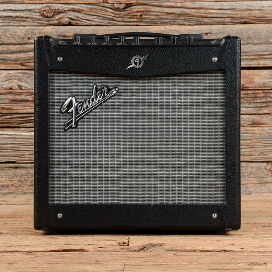Fender Mustang I V.2 20-Watt 1x8
