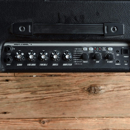 Fender Mustang I V.2 20-Watt 1x8" Modeling Guitar Combo Amps / Guitar Combos