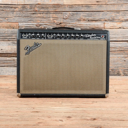 Fender Vibrolux Reverb-Amp w/Footswitch  1967 Amps / Guitar Combos
