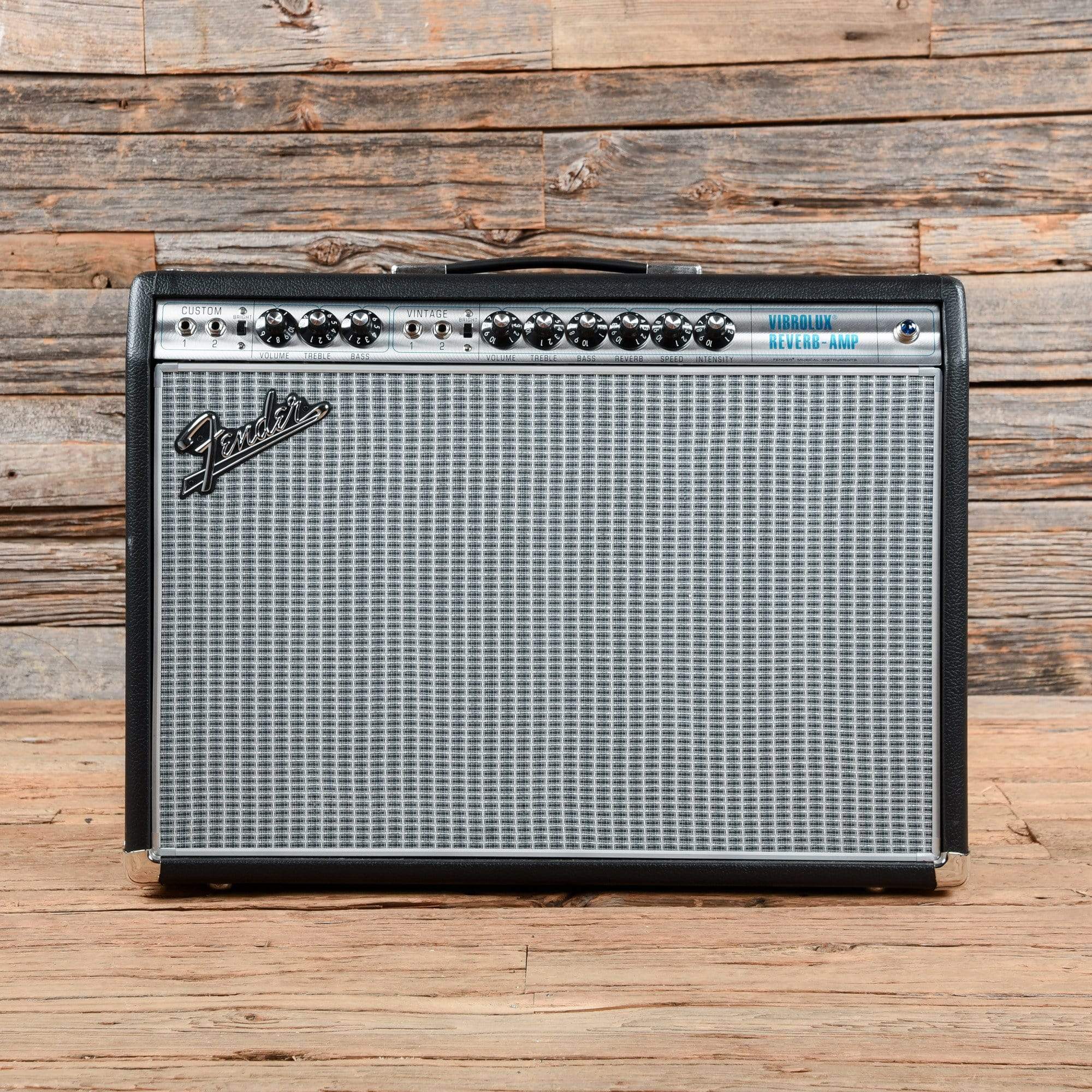 Fender Vintage Modified '68 Custom Vibrolux Reverb w/Footswitch Silverface 2018 Amps / Guitar Combos