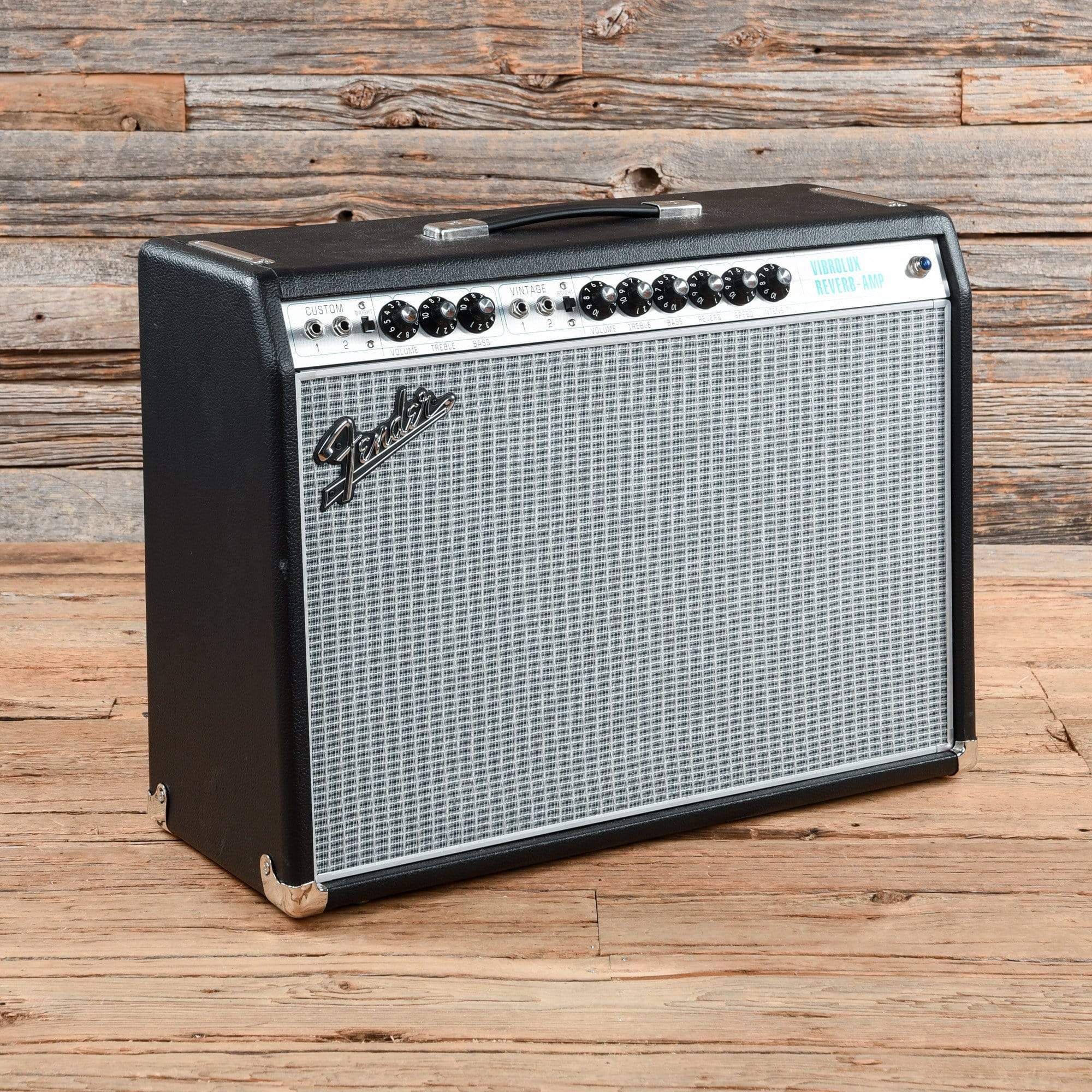 Fender Vintage Modified '68 Custom Vibrolux Reverb w/Footswitch Silverface 2018 Amps / Guitar Combos
