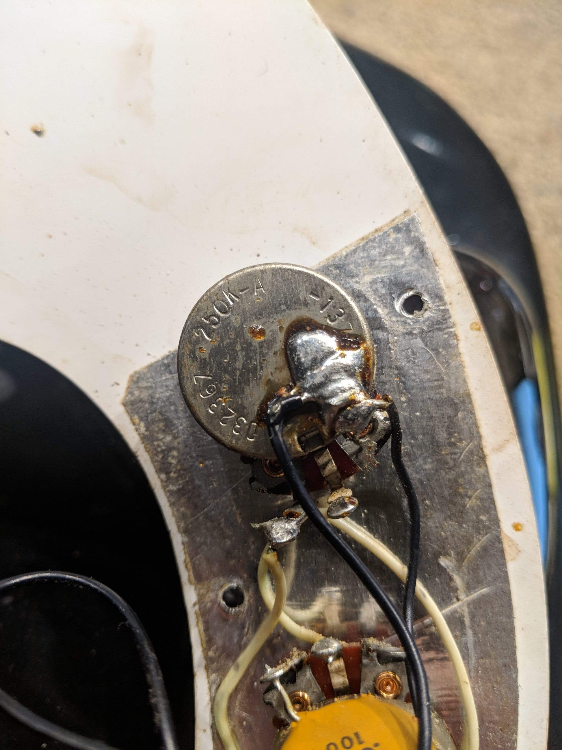 Fender Precision Bass Black Refin 1976 LEFTY Bass Guitars / 4-String,Bass Guitars / Left-Handed