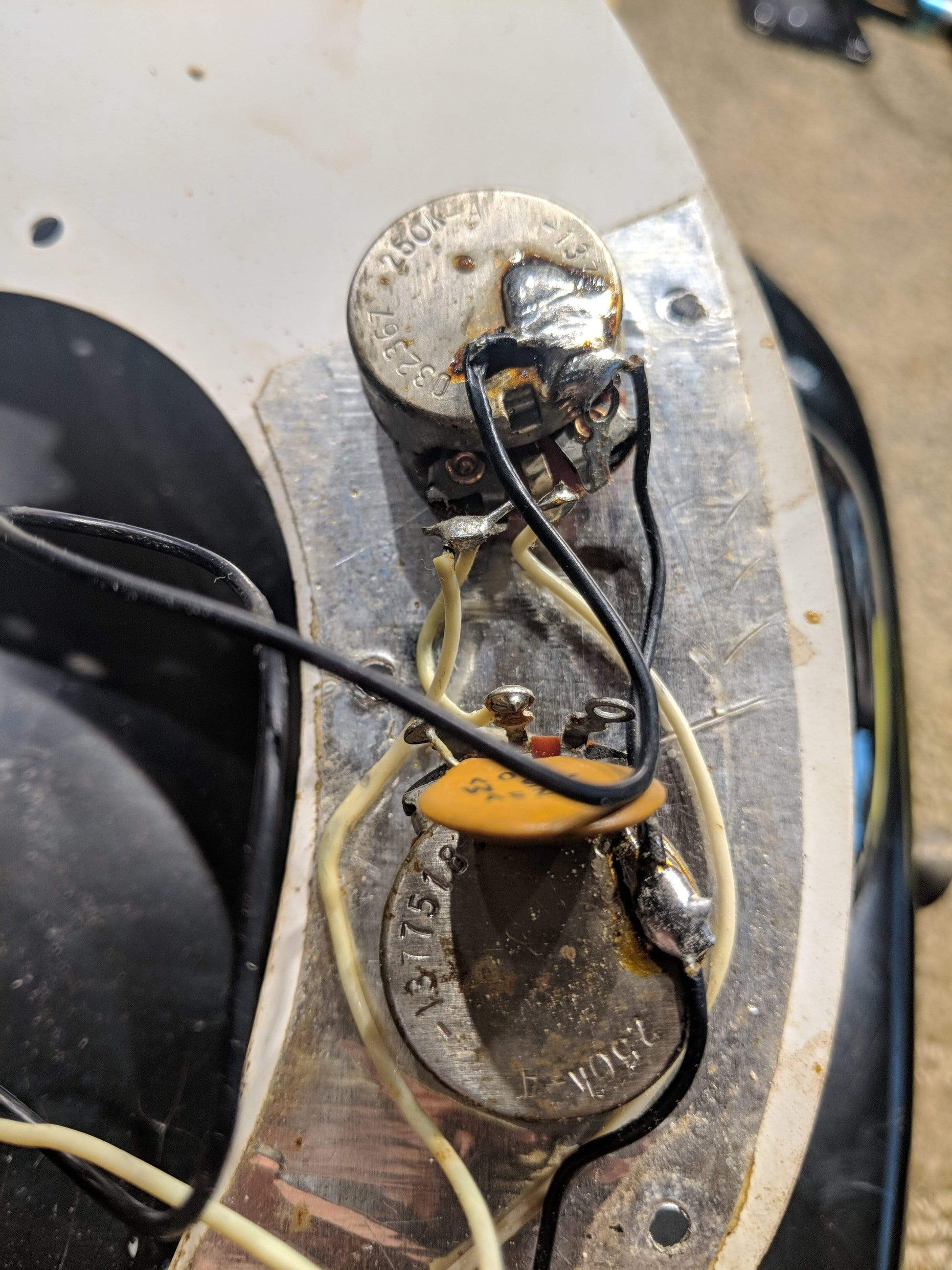 Fender Precision Bass Black Refin 1976 LEFTY Bass Guitars / 4-String,Bass Guitars / Left-Handed