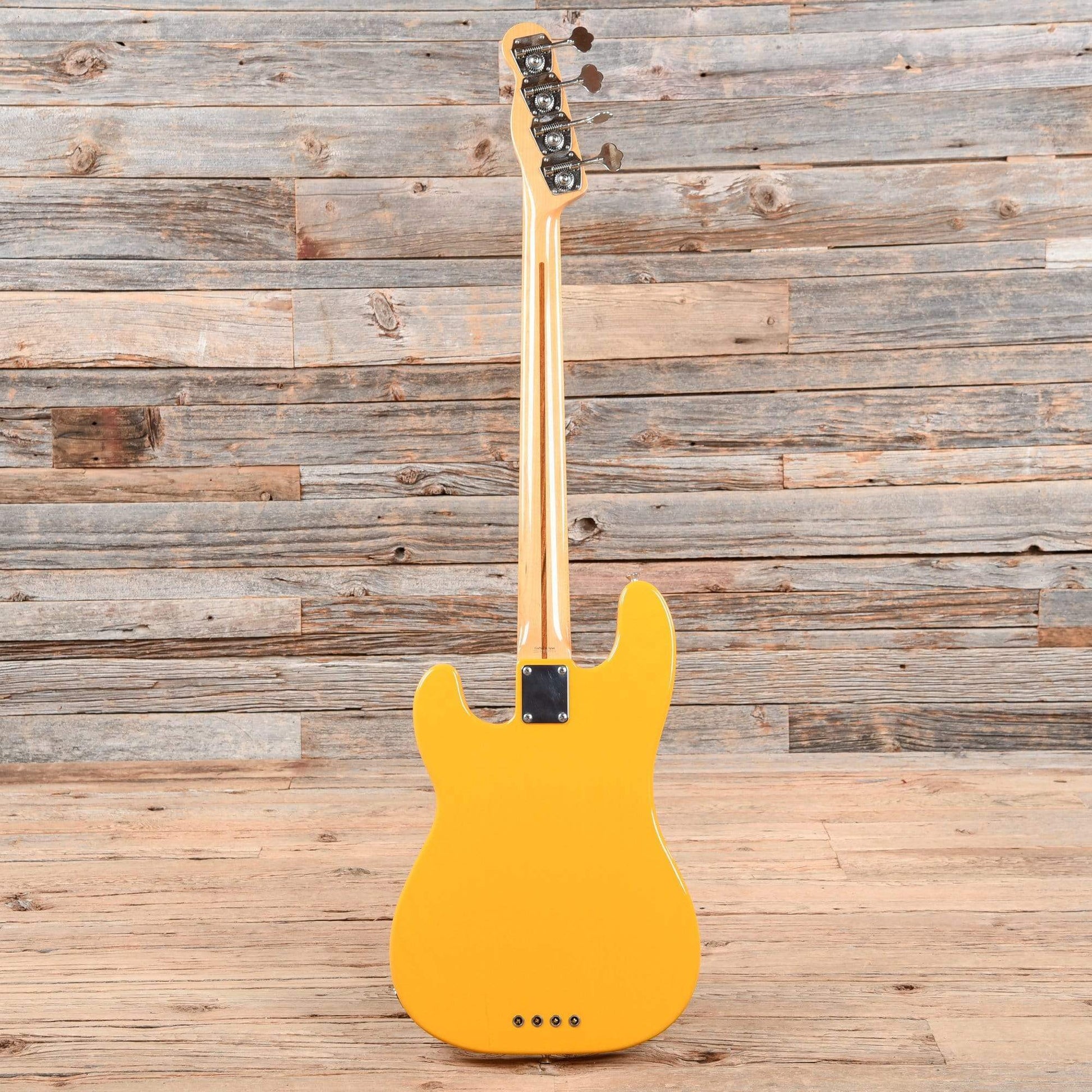 Fender '51 Precision Bass Butterscotch Blonde 2006 Bass Guitars / 4-String