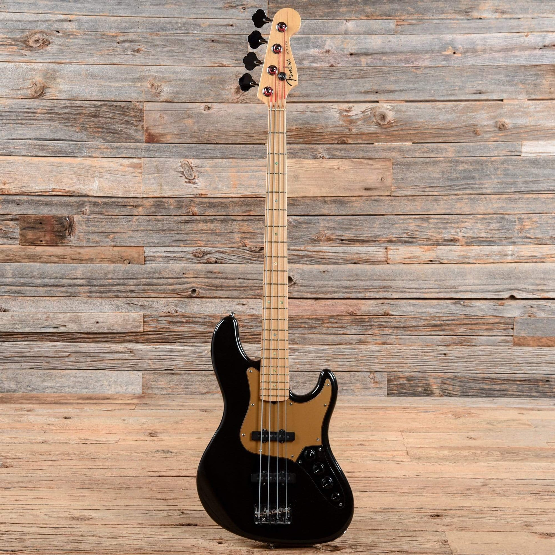 Fender American Deluxe Jazz Bass Montego Black 2004 Bass Guitars / 4-String
