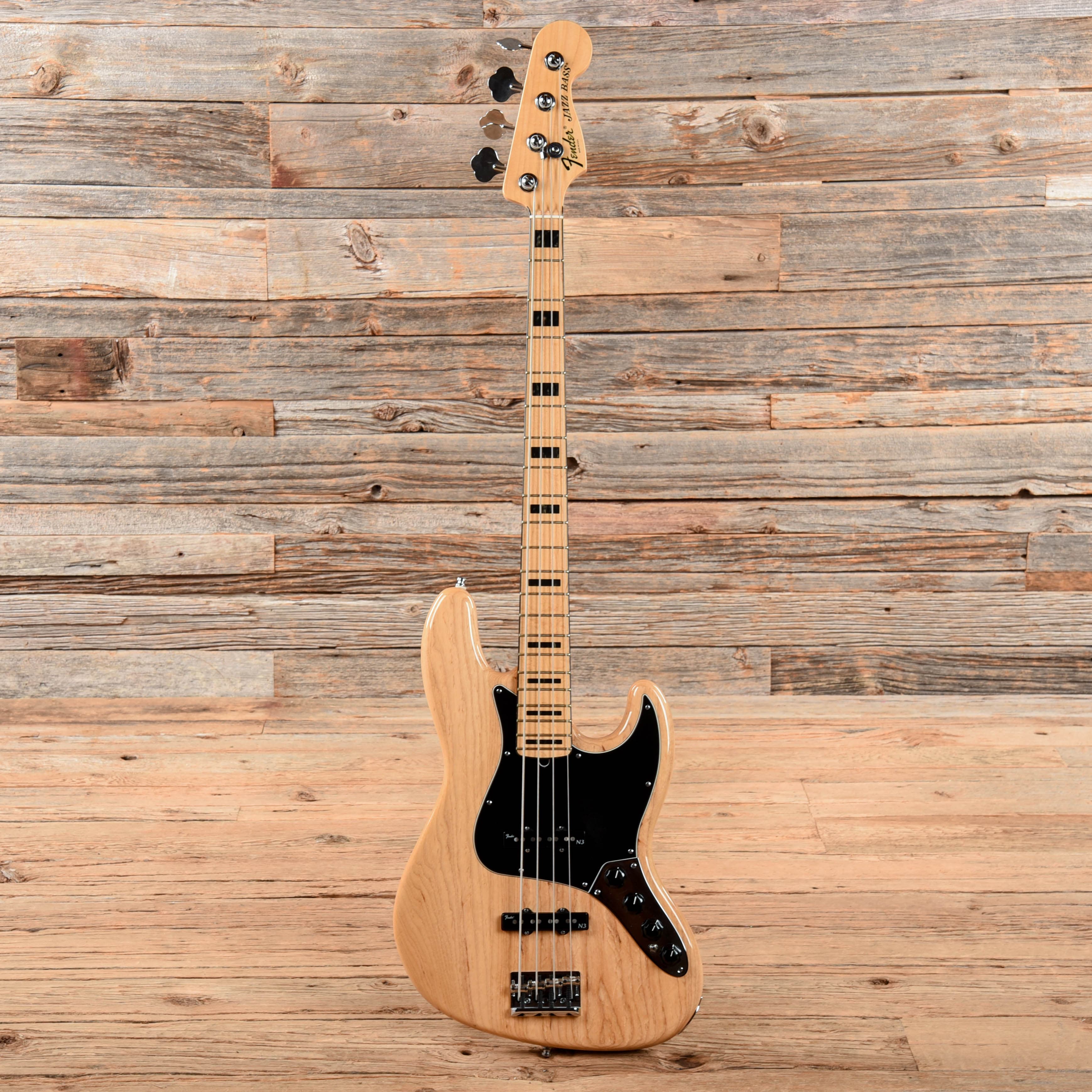 Fender American Deluxe Jazz Bass Natural 2011 Bass Guitars / 4-String
