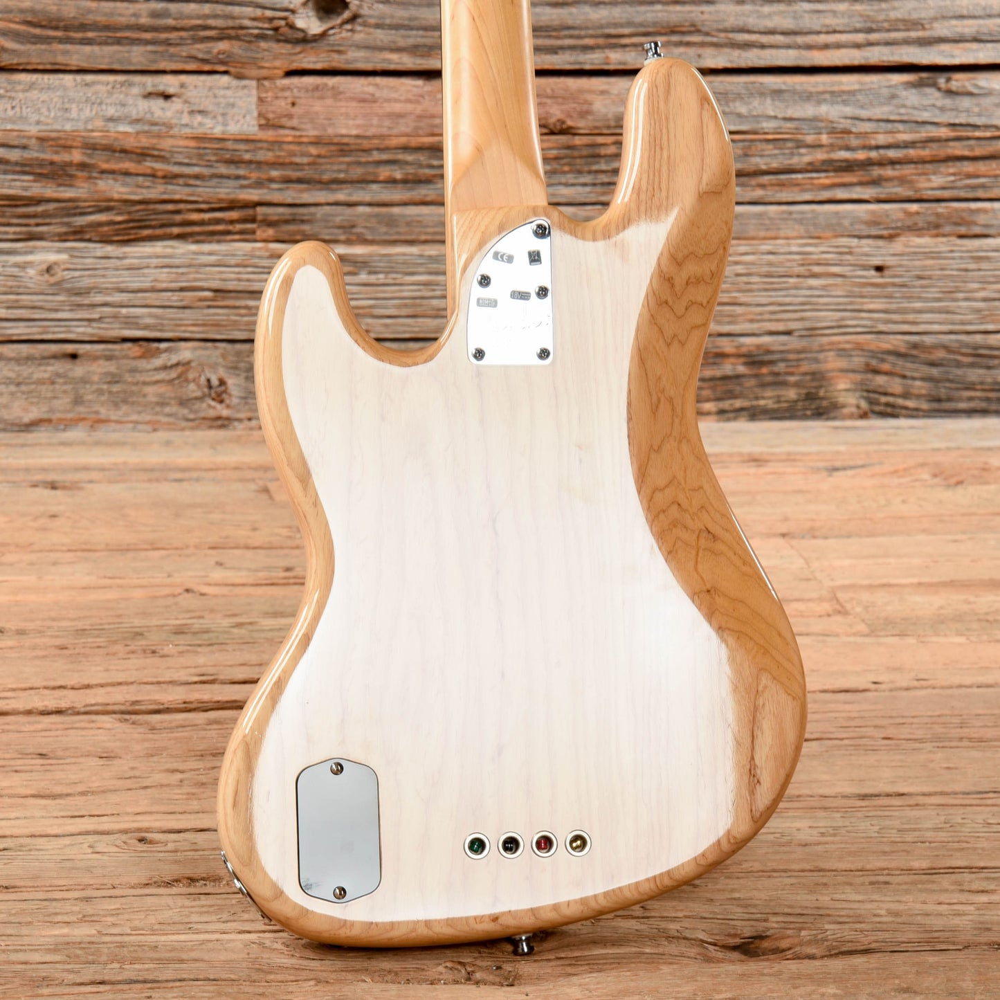 Fender American Deluxe Jazz Bass Natural 2011 Bass Guitars / 4-String