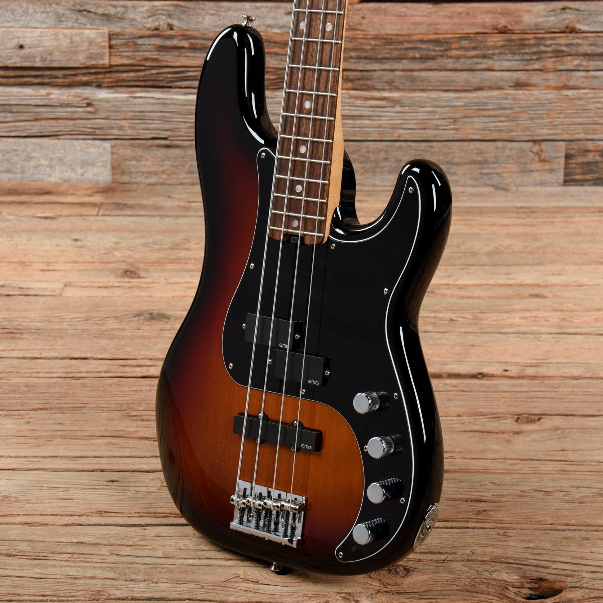 Fender American Elite Precision Bass Sunburst 2016 Bass Guitars / 4-String