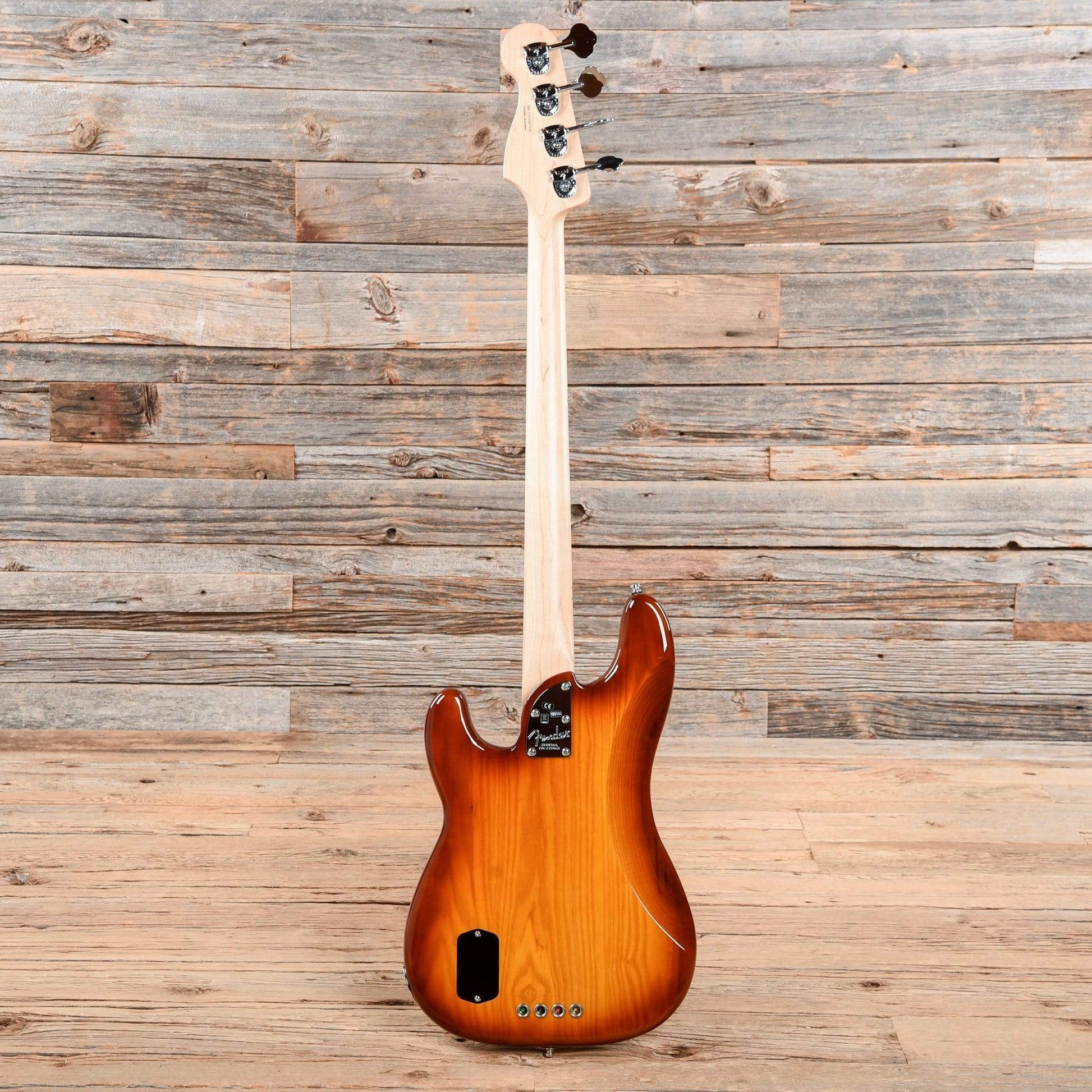 fender precision bass tobacco burst American Elite Ash 2018 The Vintage Custom 57 Precision Bass exemplifies the flagship design that has carried the torch for the electric bass for so many years on stages and on the greatest recordings of all time Fender USA American 57 Vintage