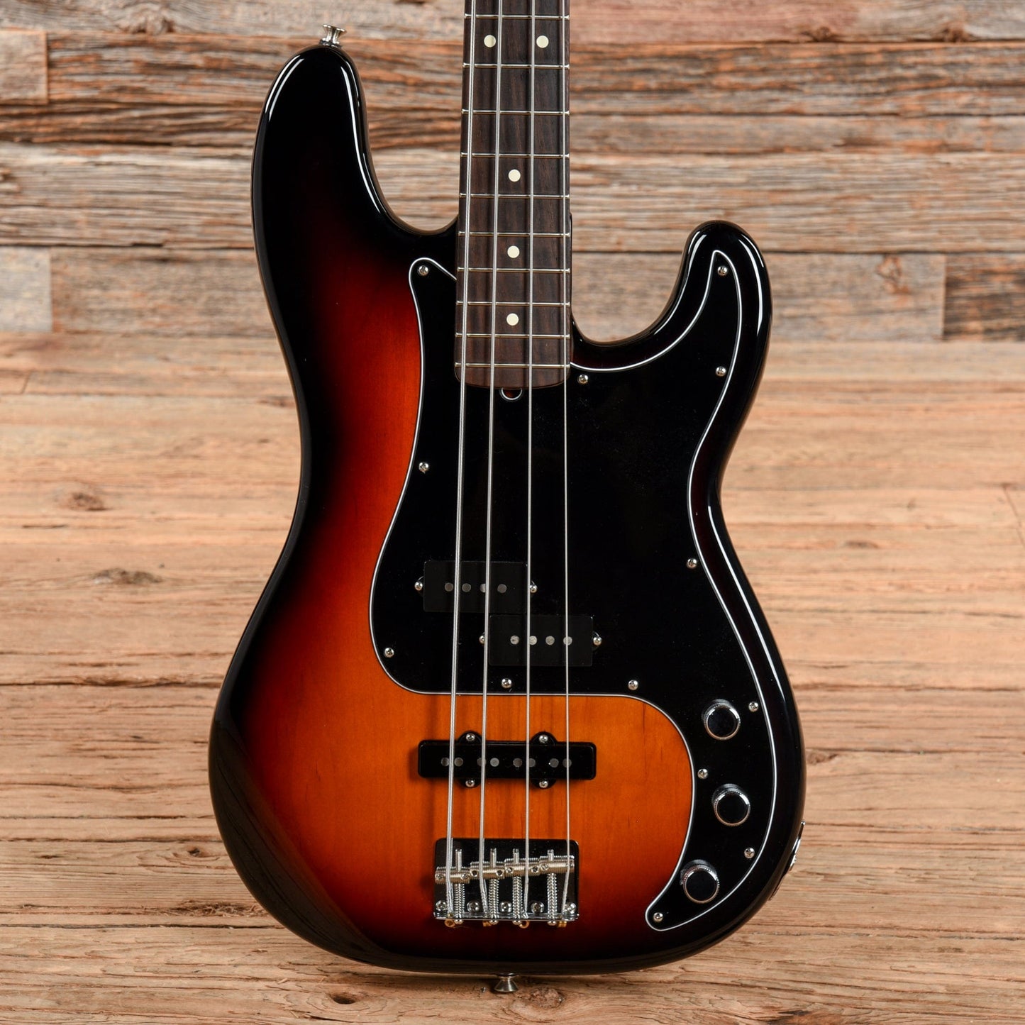 Fender American Performer Precision Bass Sunburst 2022 Bass Guitars / 4-String