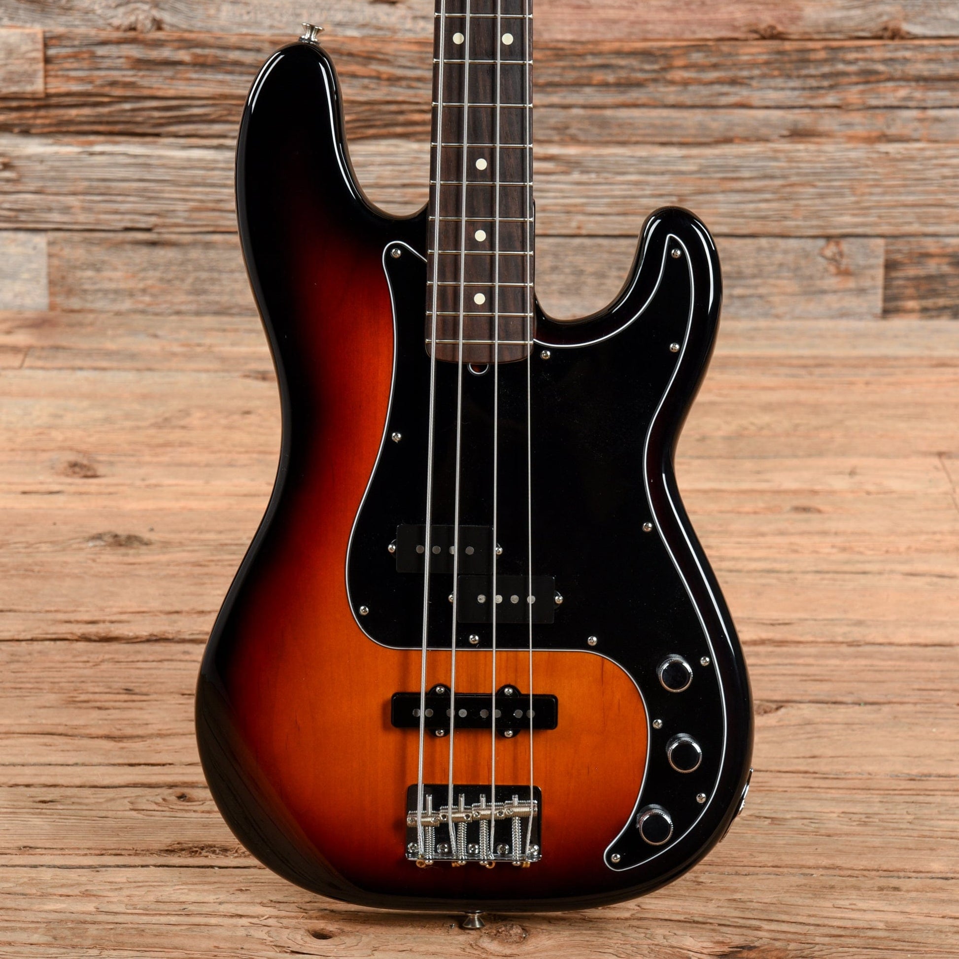 Fender American Performer Precision Bass Sunburst 2022 Bass Guitars / 4-String