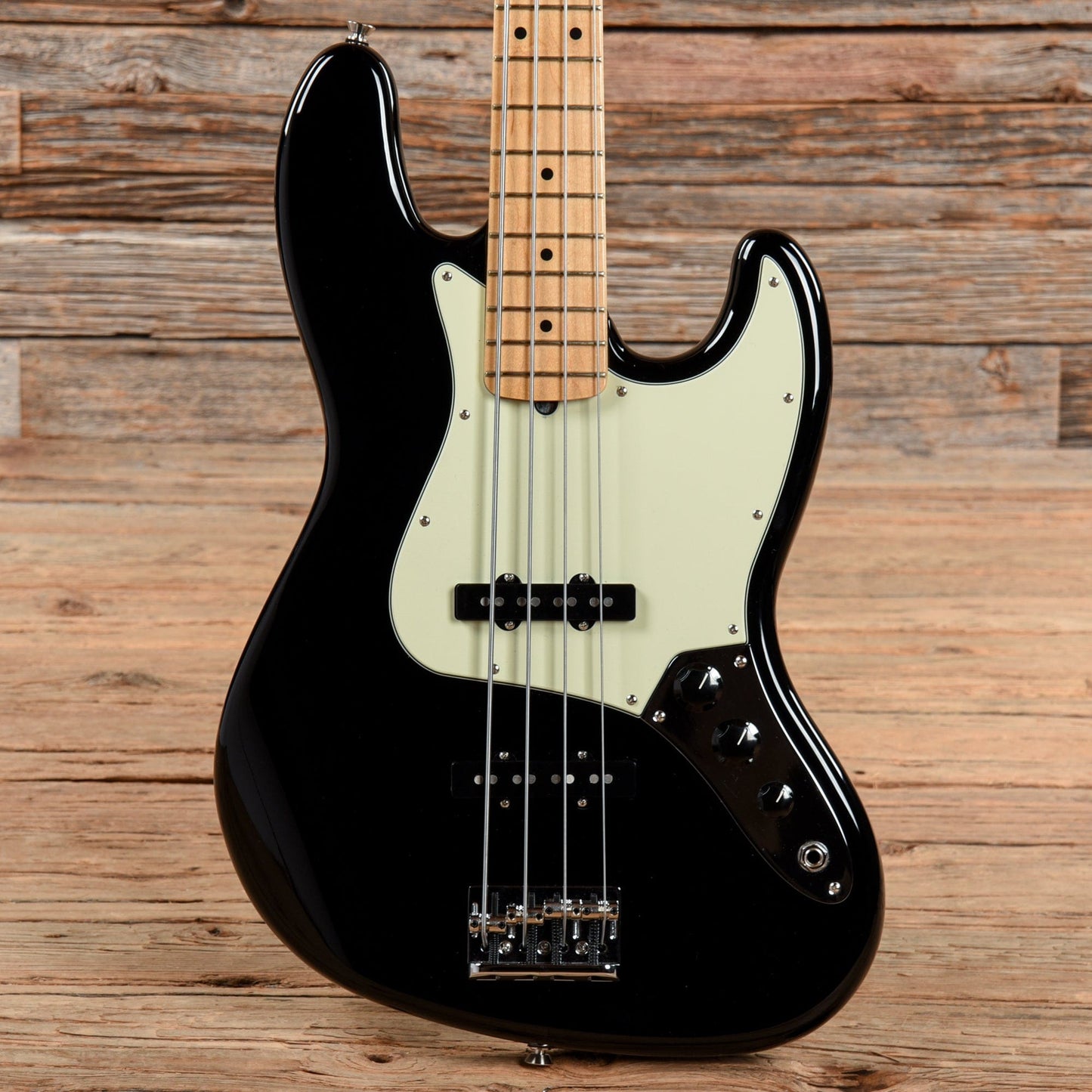 Fender American Pro Jazz Bass Black 2017 Bass Guitars / 4-String