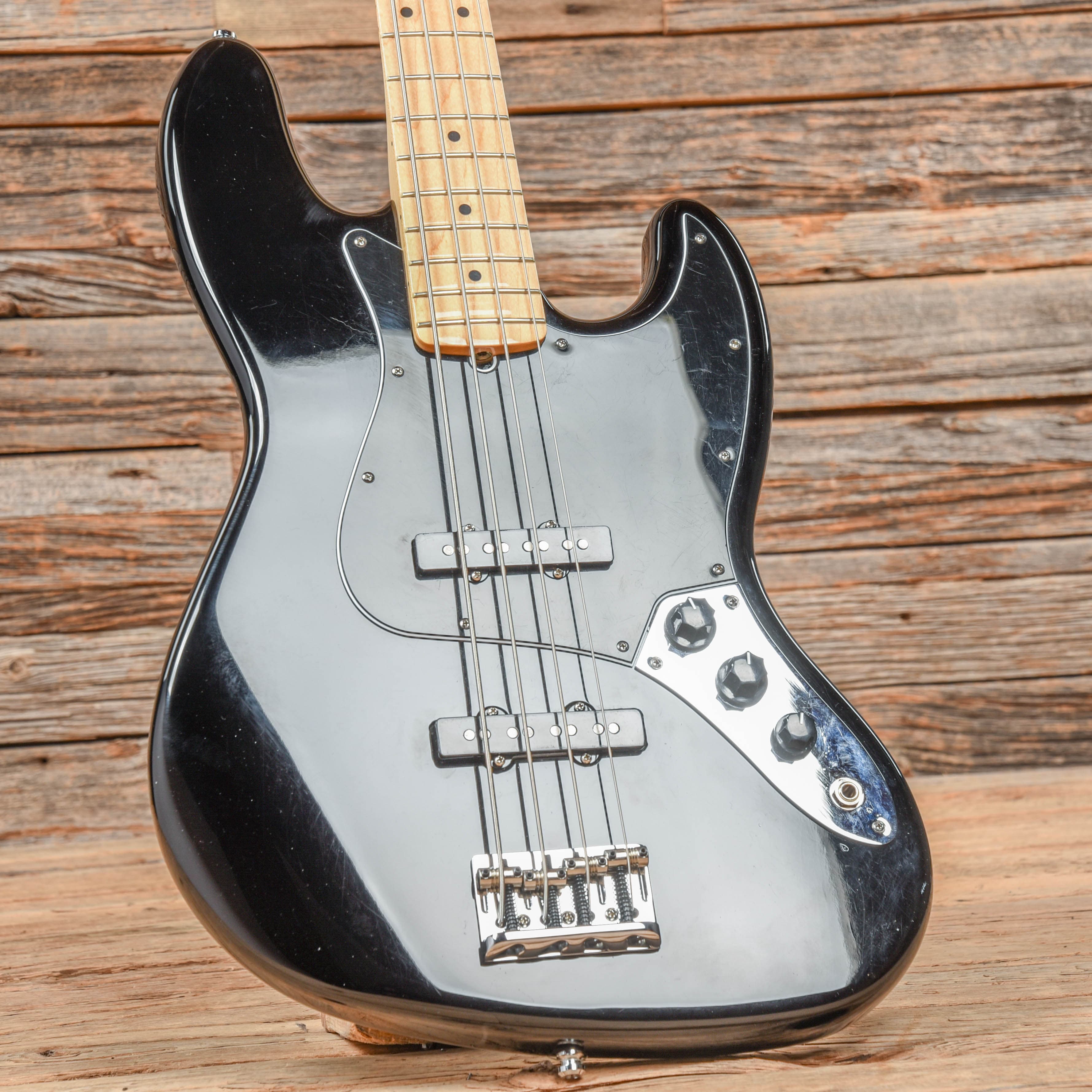 Fender American Pro Jazz Bass Black 2017 Bass Guitars / 4-String