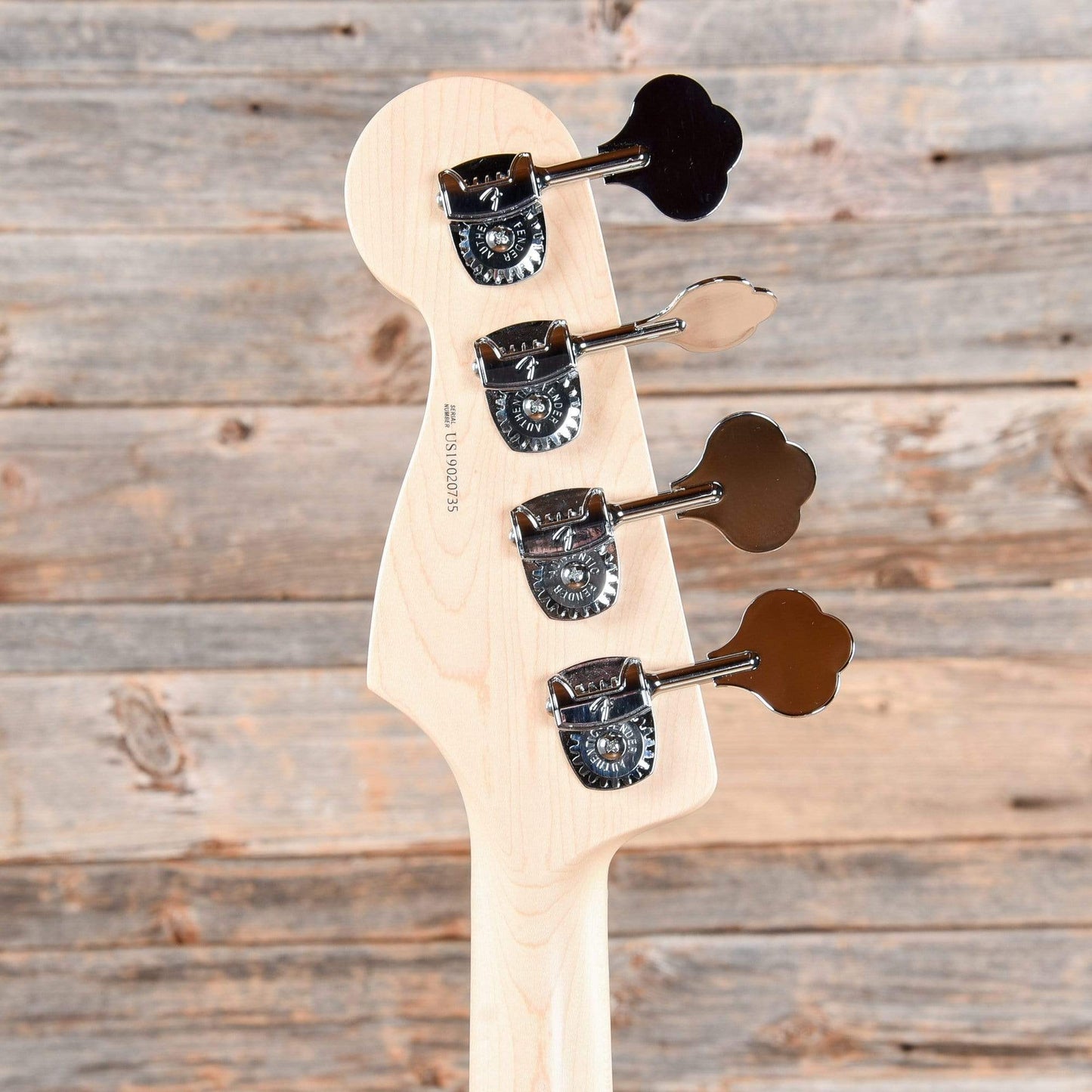 Fender American Pro Jazz Bass Olympic White 2019 Bass Guitars / 4-String