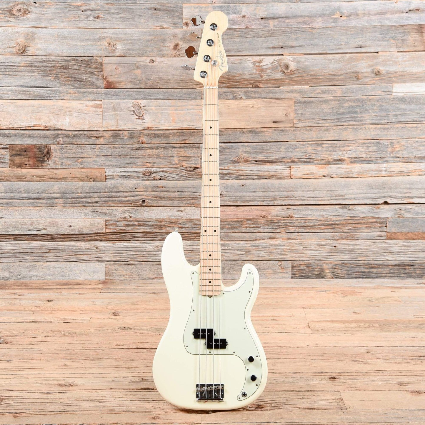 Fender American Pro Precision Bass Olympic White 2019 Bass Guitars / 4-String