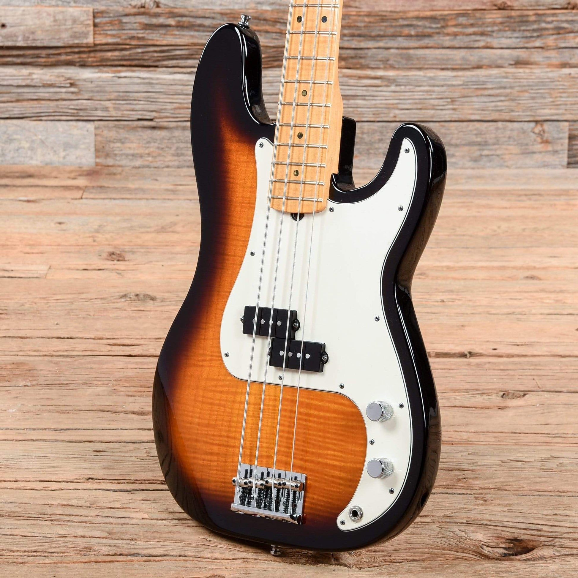 Fender American Select Precision Bass Sunburst 2012 Bass Guitars / 4-String