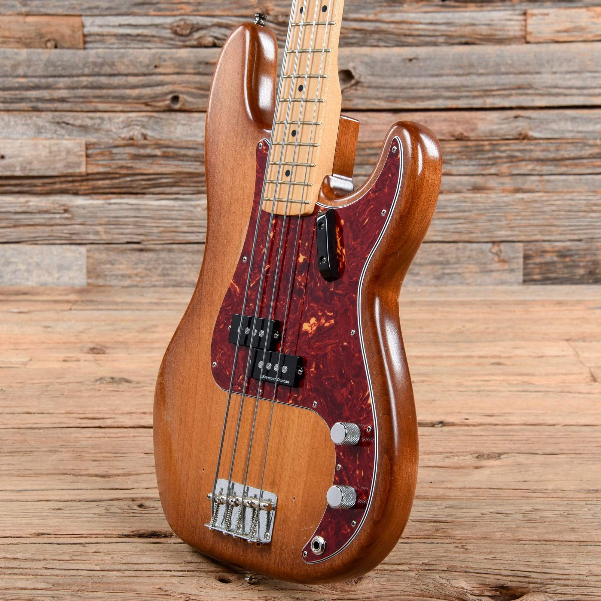 Fender American Special Precision Bass Honeyburst 2012 – Chicago