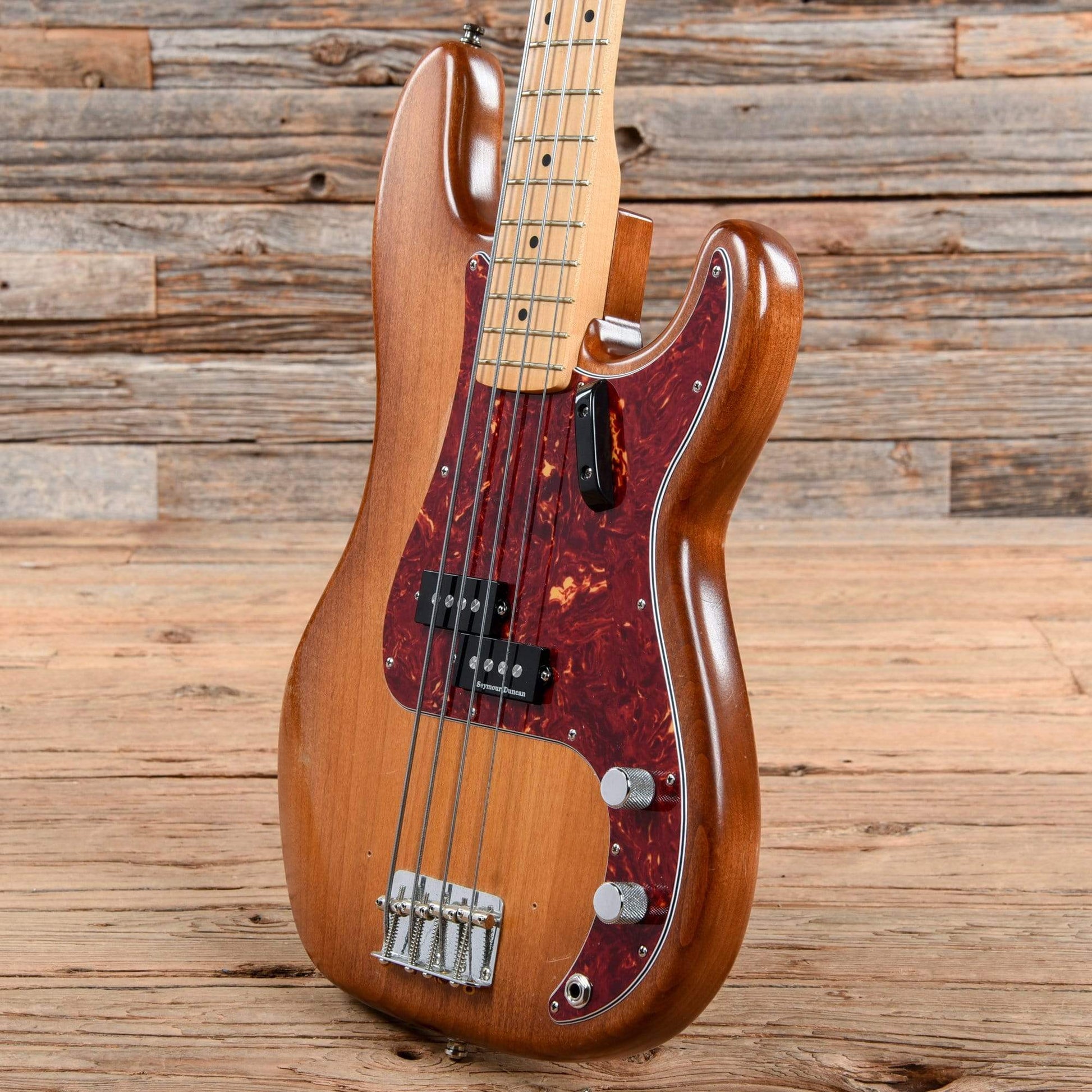 Fender American Special Precision Bass Honeyburst 2012 Bass Guitars / 4-String