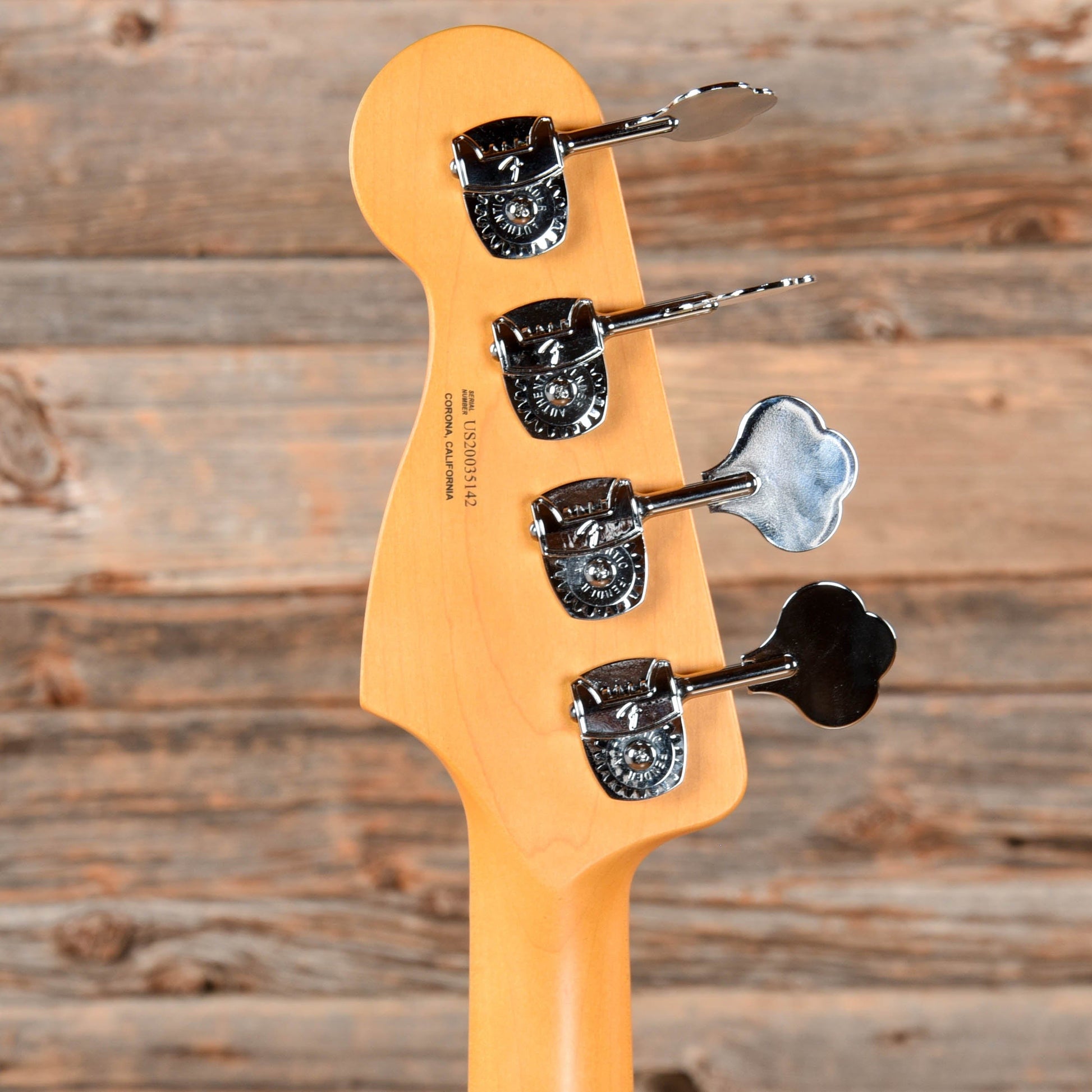 Fender American Ultra Precision Bass Arctic Pearl 2020 Bass Guitars / 4-String