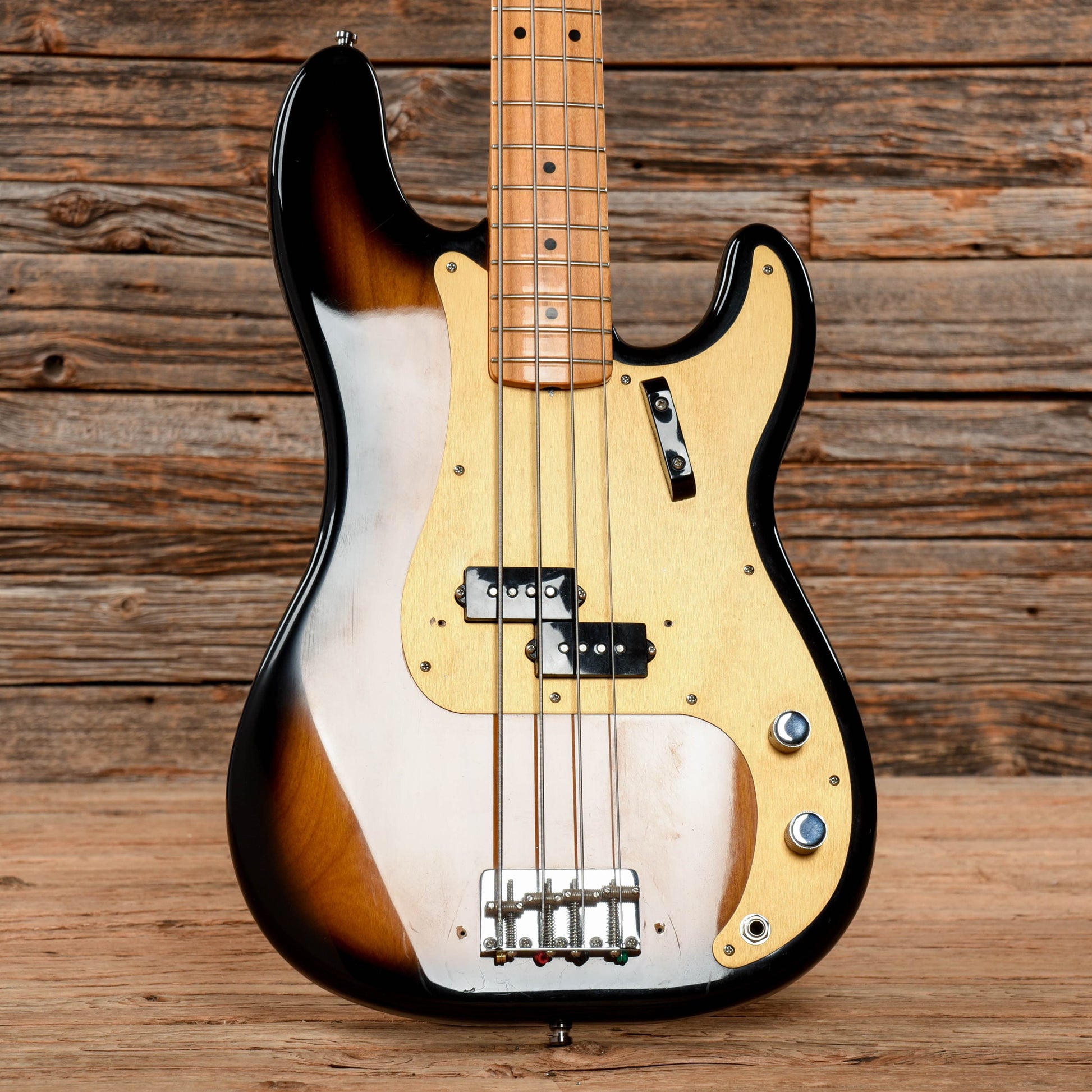 Fender American Vintage '57 Precision Bass Sunburst Bass Guitars / 4-String