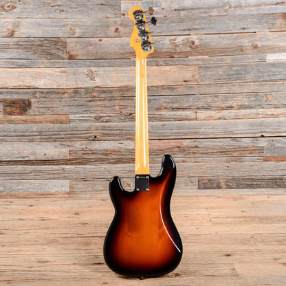 Fender American Vintage '62 Precision Bass 3-Tone Sunburst 2012 Bass Guitars / 4-String