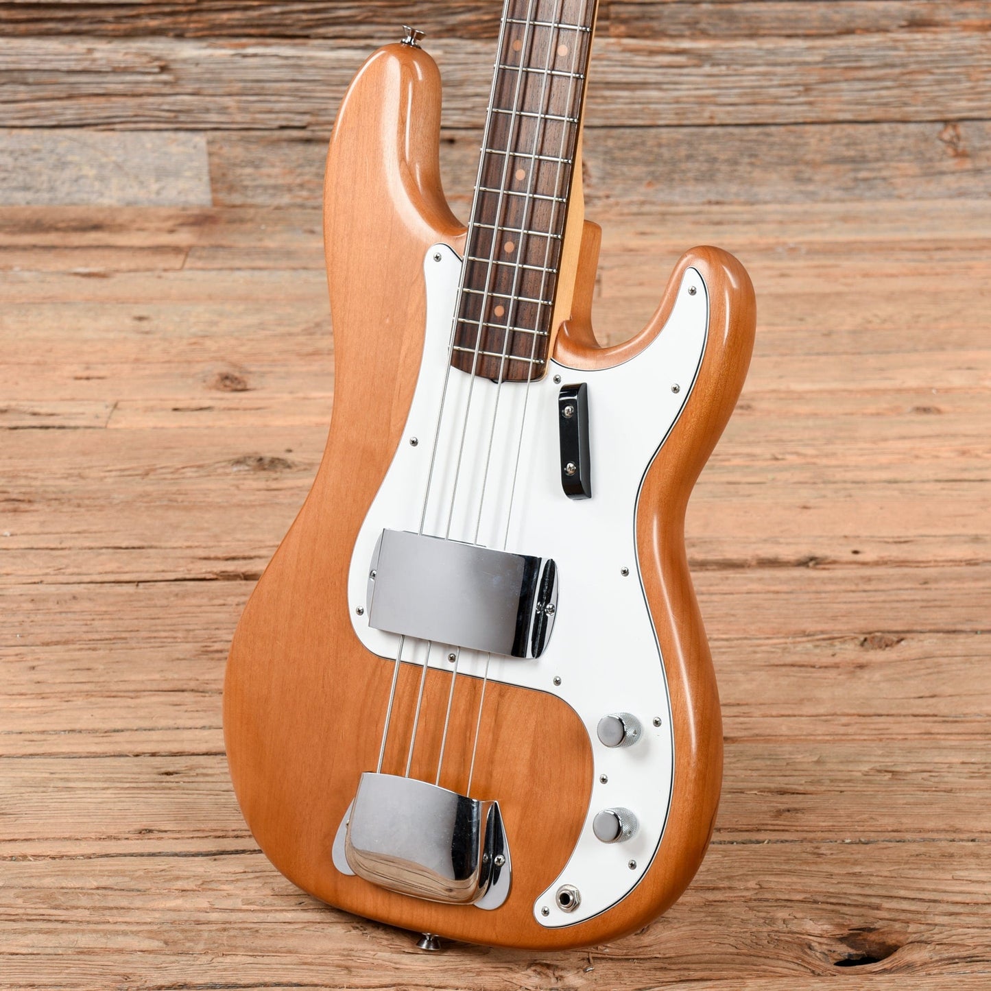 Fender American Vintage '63 Precision Bass Natural Refin 2013 Bass Guitars / 4-String