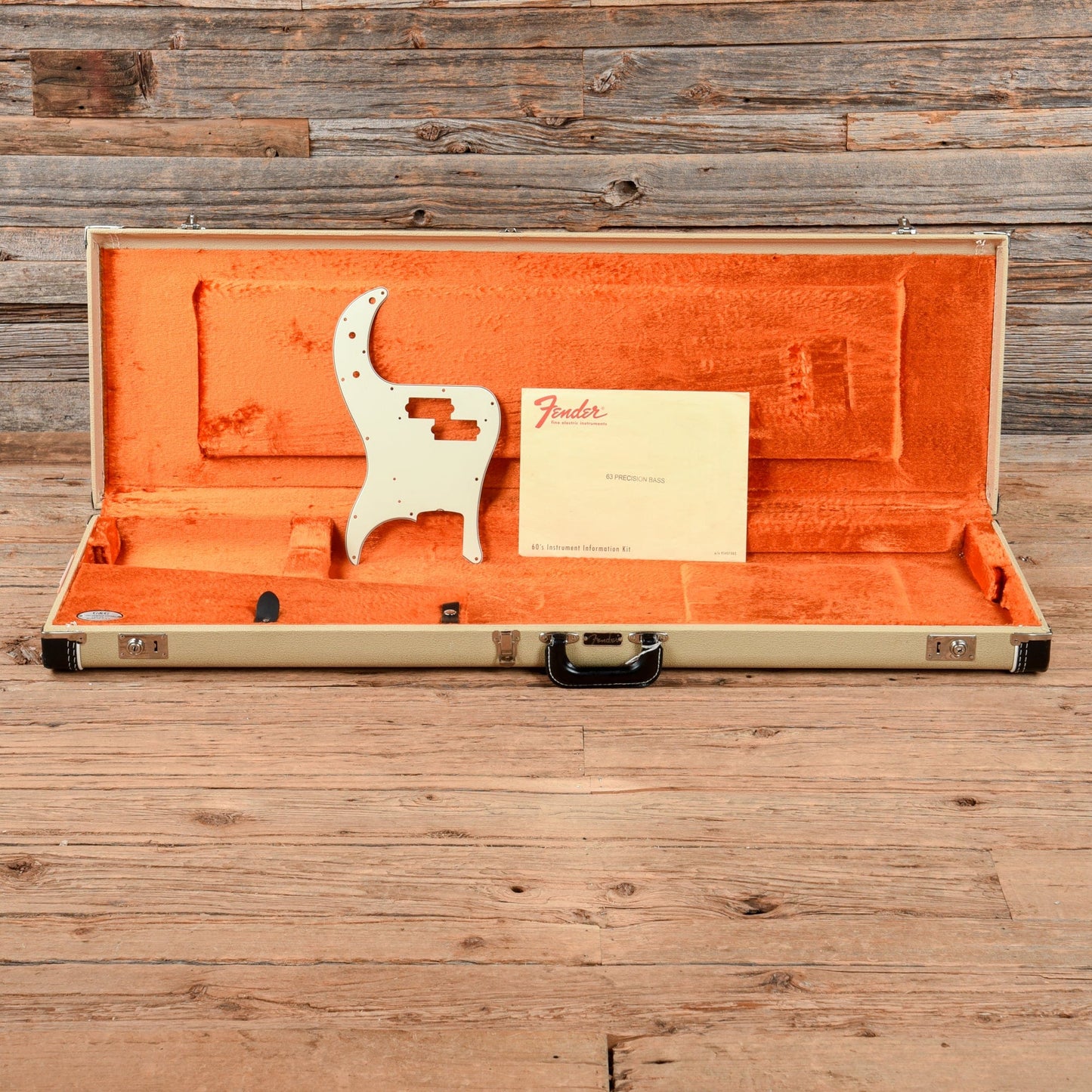 Fender American Vintage '63 Precision Bass Natural Refin 2013 Bass Guitars / 4-String