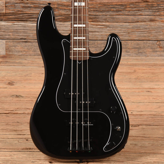 Fender Artist Duff McKagan Deluxe Precision Bass Black Bass Guitars / 4-String