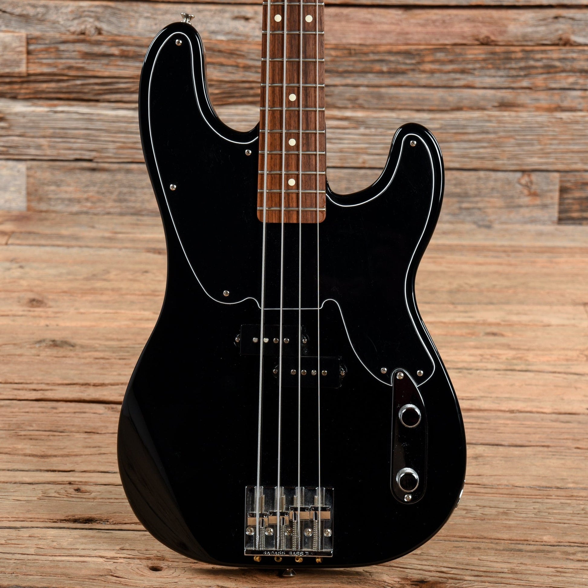 mike dirnt gear Fender Artist Mike Dirnt Signature Precision Bass Black 2004
