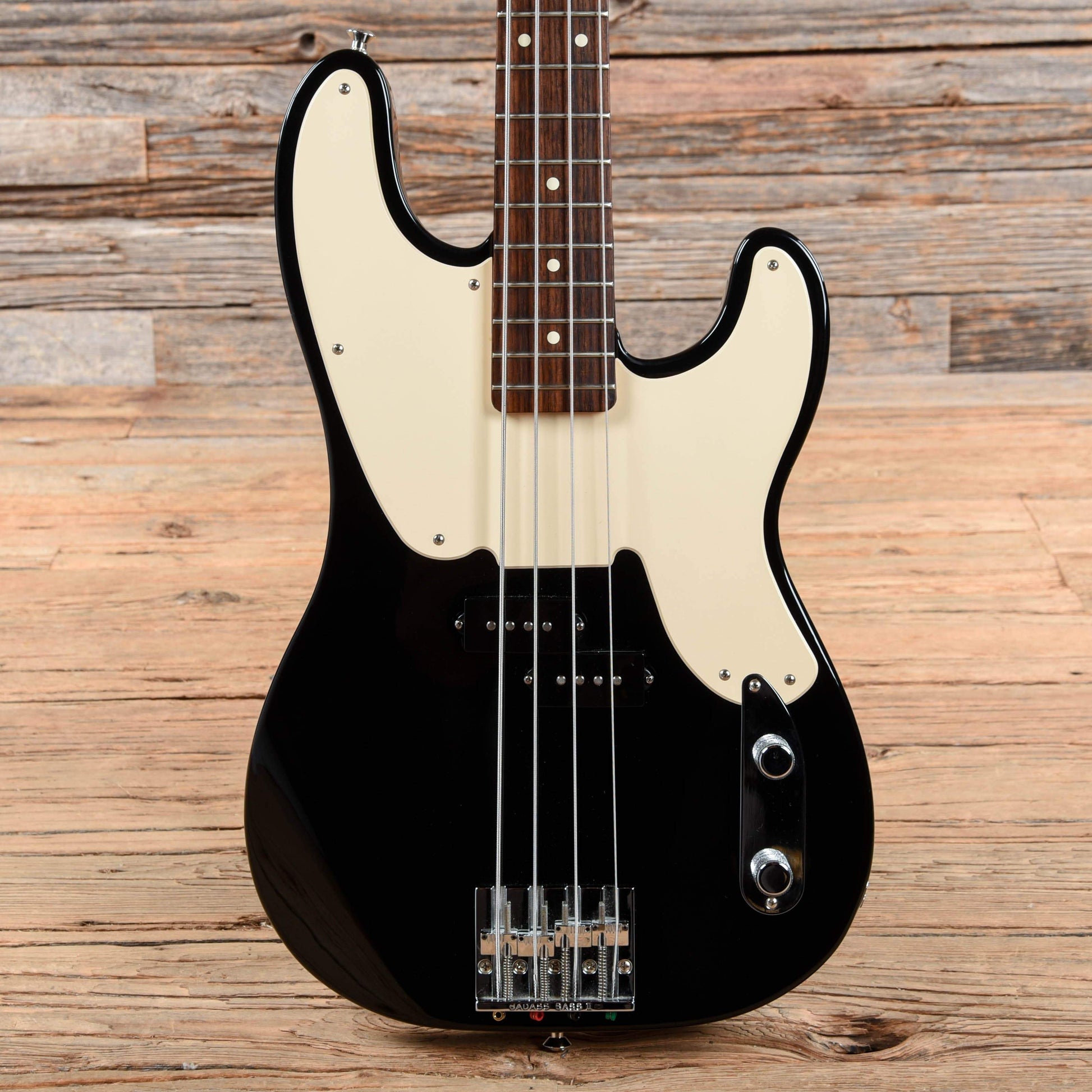 Fender Artist Series Mike Dirnt Precision Bass Black 2006 Bass Guitars / 4-String