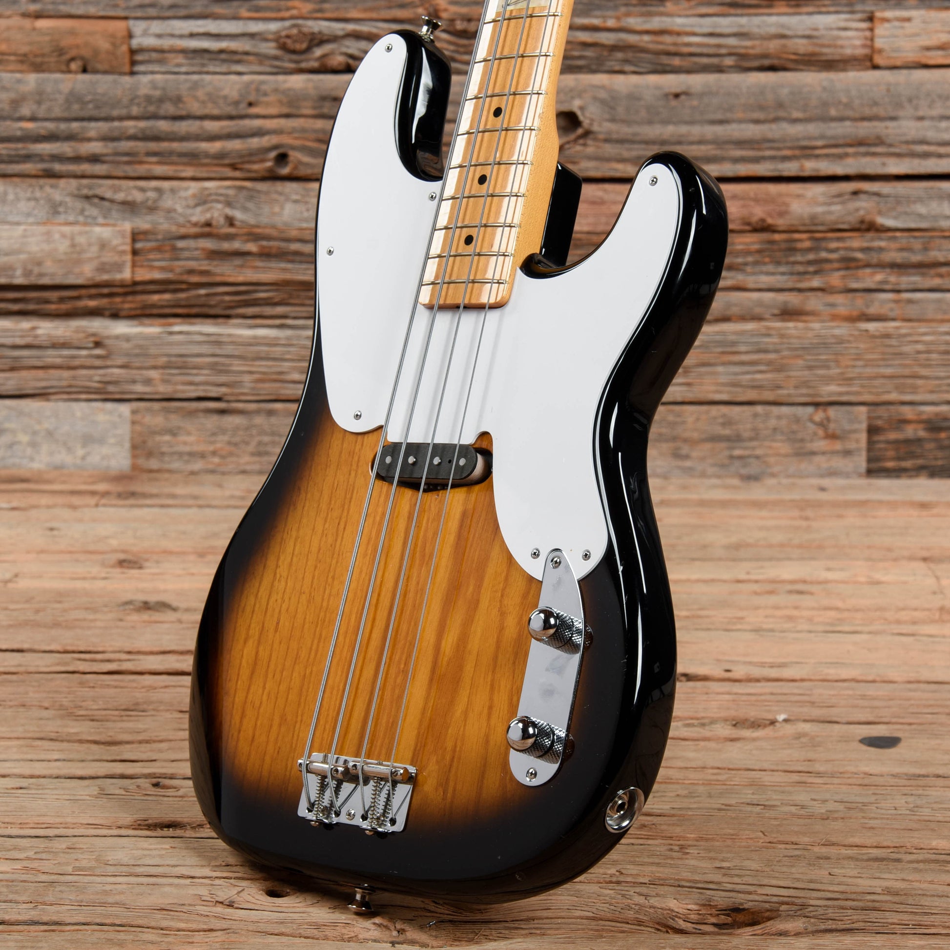 Fender Artist Series Sting Signature Precision Bass Sunburst 2002 Bass Guitars / 4-String