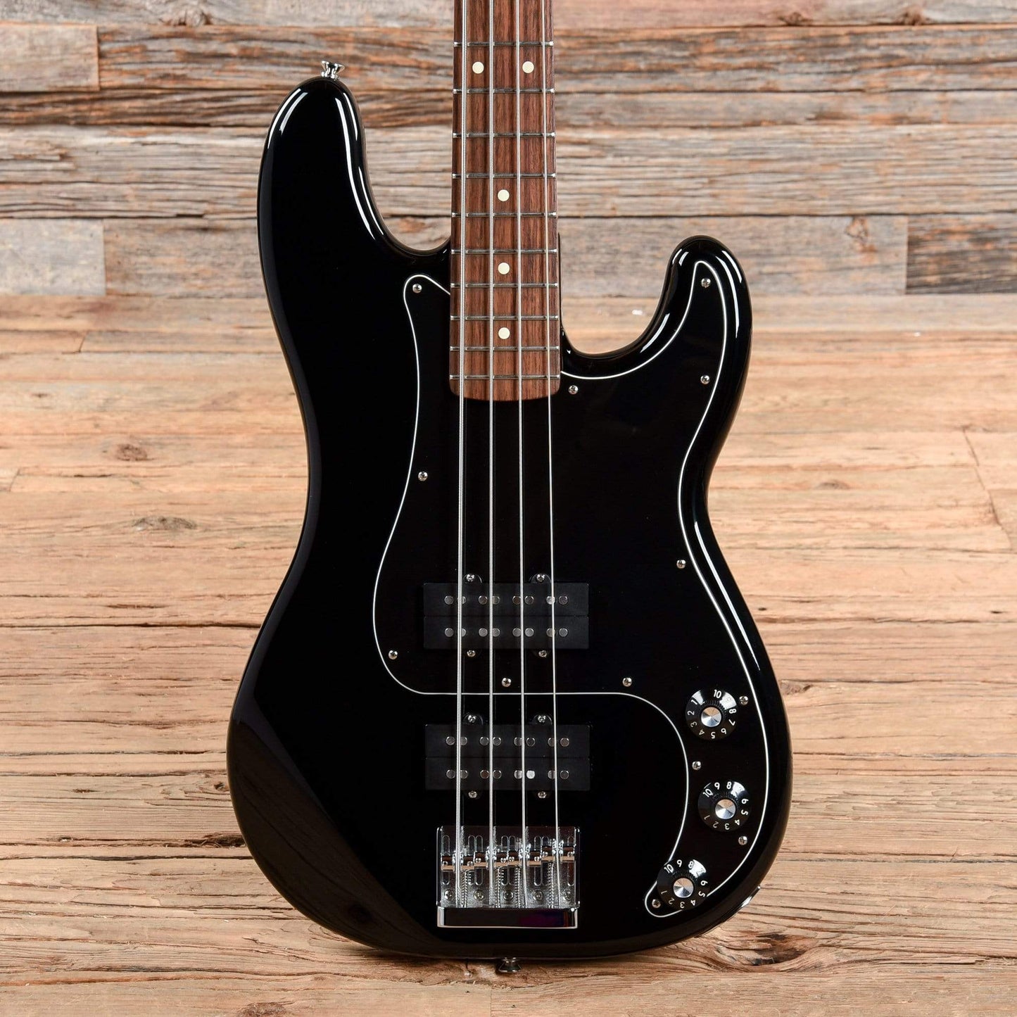 Fender Blacktop Precision Bass Black 2011 Bass Guitars / 4-String