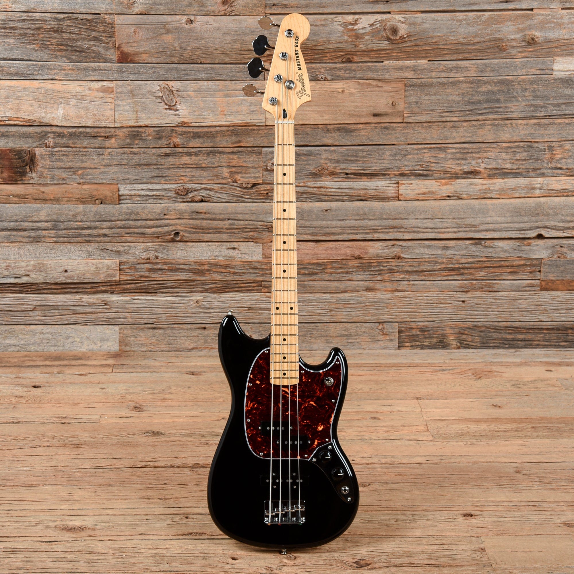 Fender CME Exclusive Mustang Bass Black 2018 Bass Guitars / 4-String