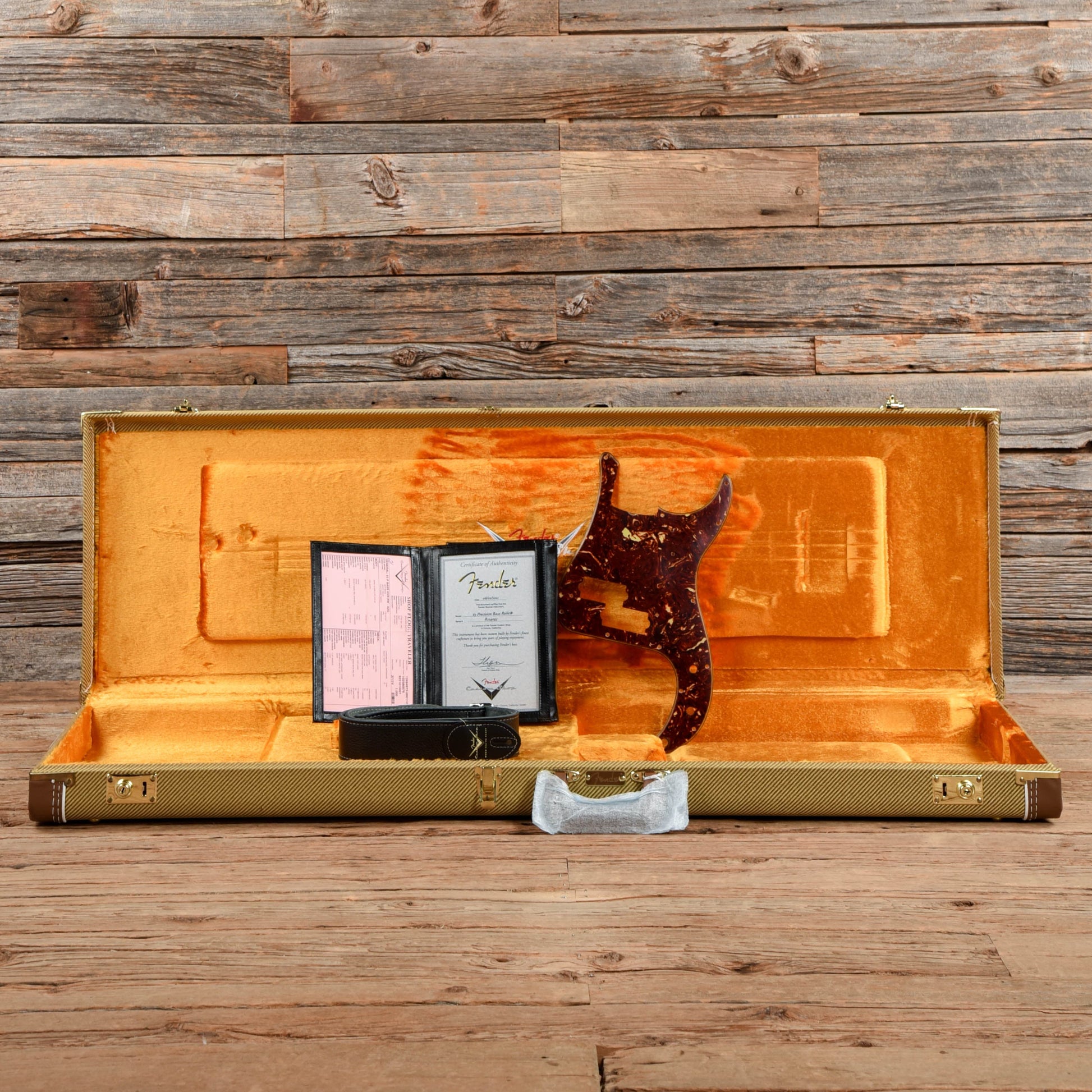 Fender Custom Shop '63 Precision Bass Relic Shoreline Gold 2021 Bass Guitars / 4-String