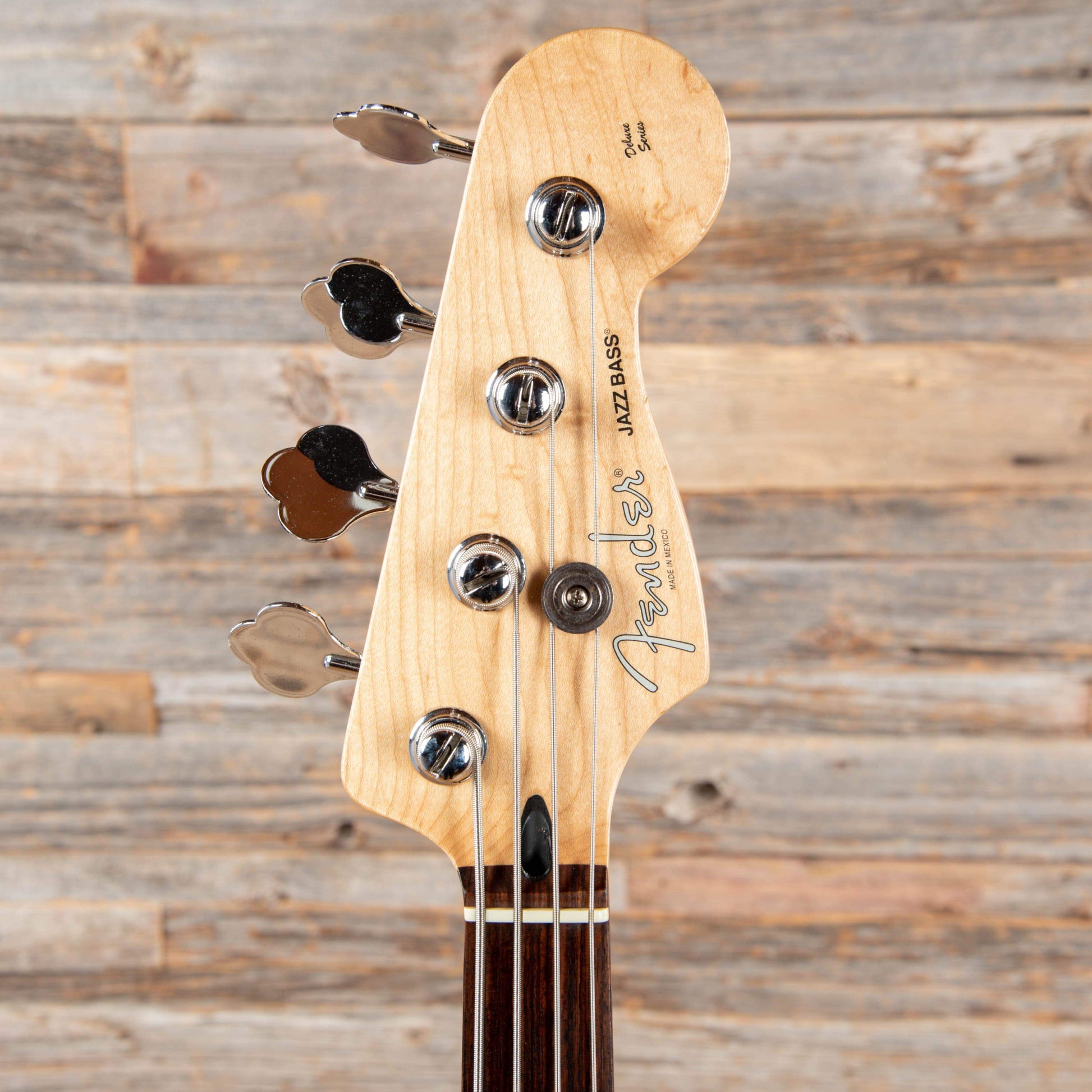 Fender Deluxe Active Jazz Bass Black 2003 Bass Guitars / 4-String