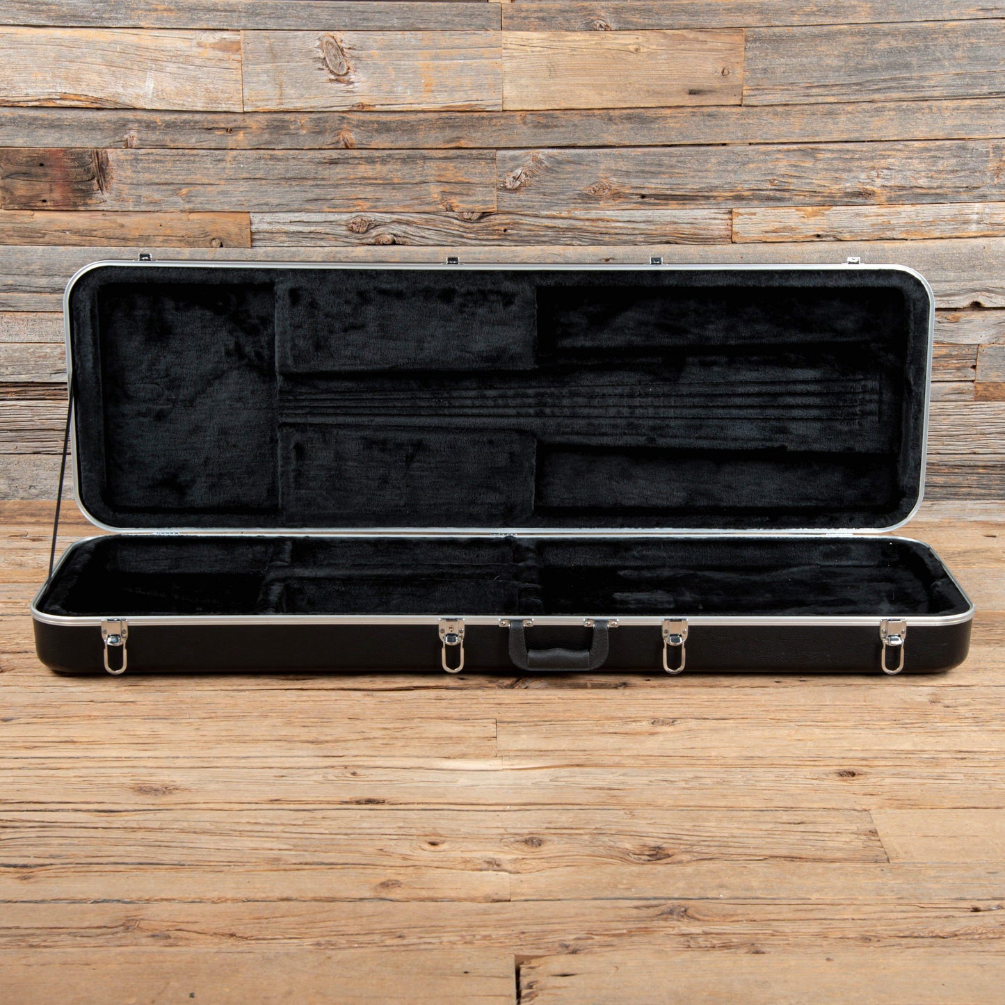 Fender Deluxe Active Jazz Bass Black 2003 Bass Guitars / 4-String